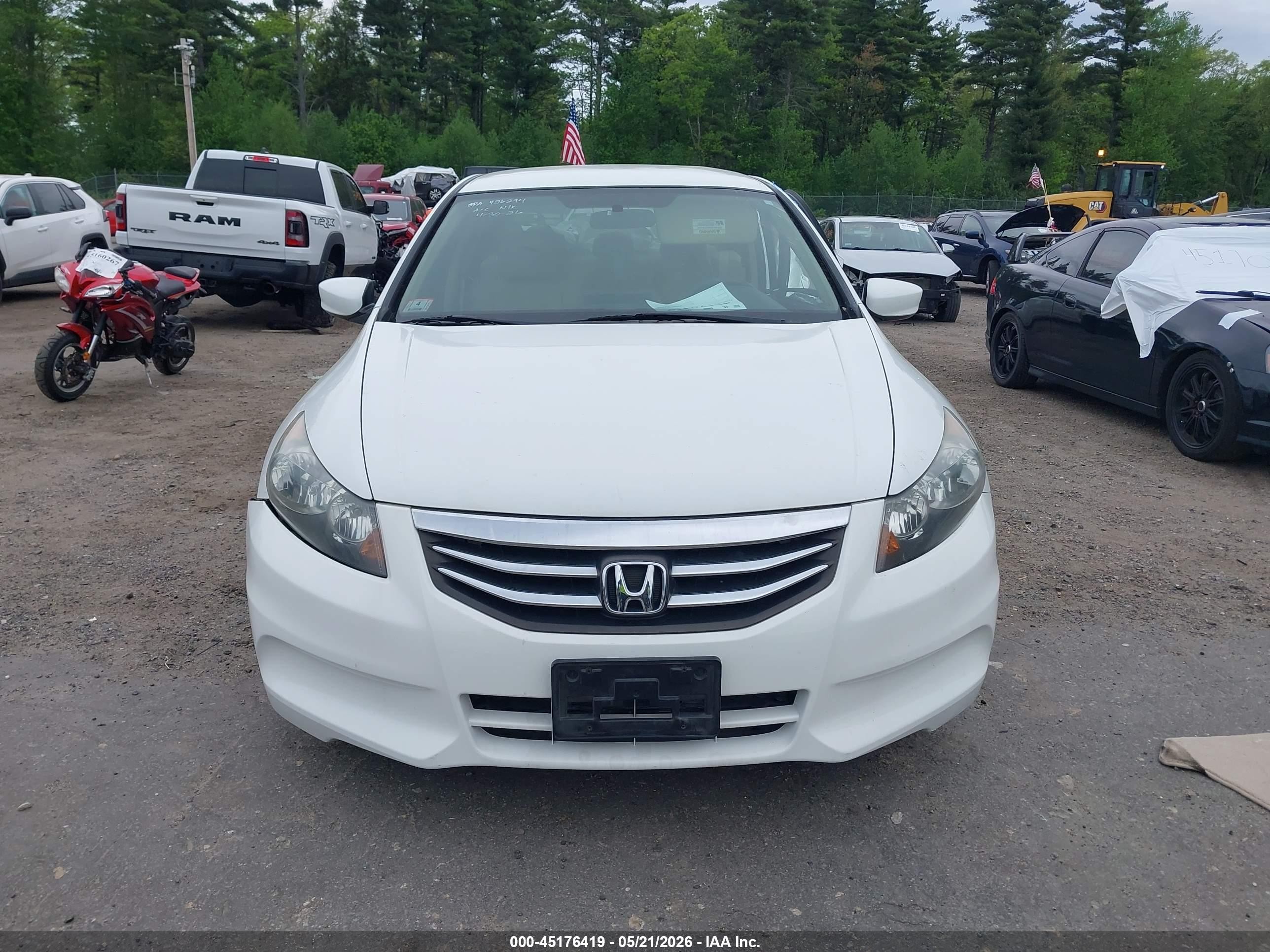 2012 Honda Accord 2.4 Se Белый vin: 1HGCP2F65CA134356