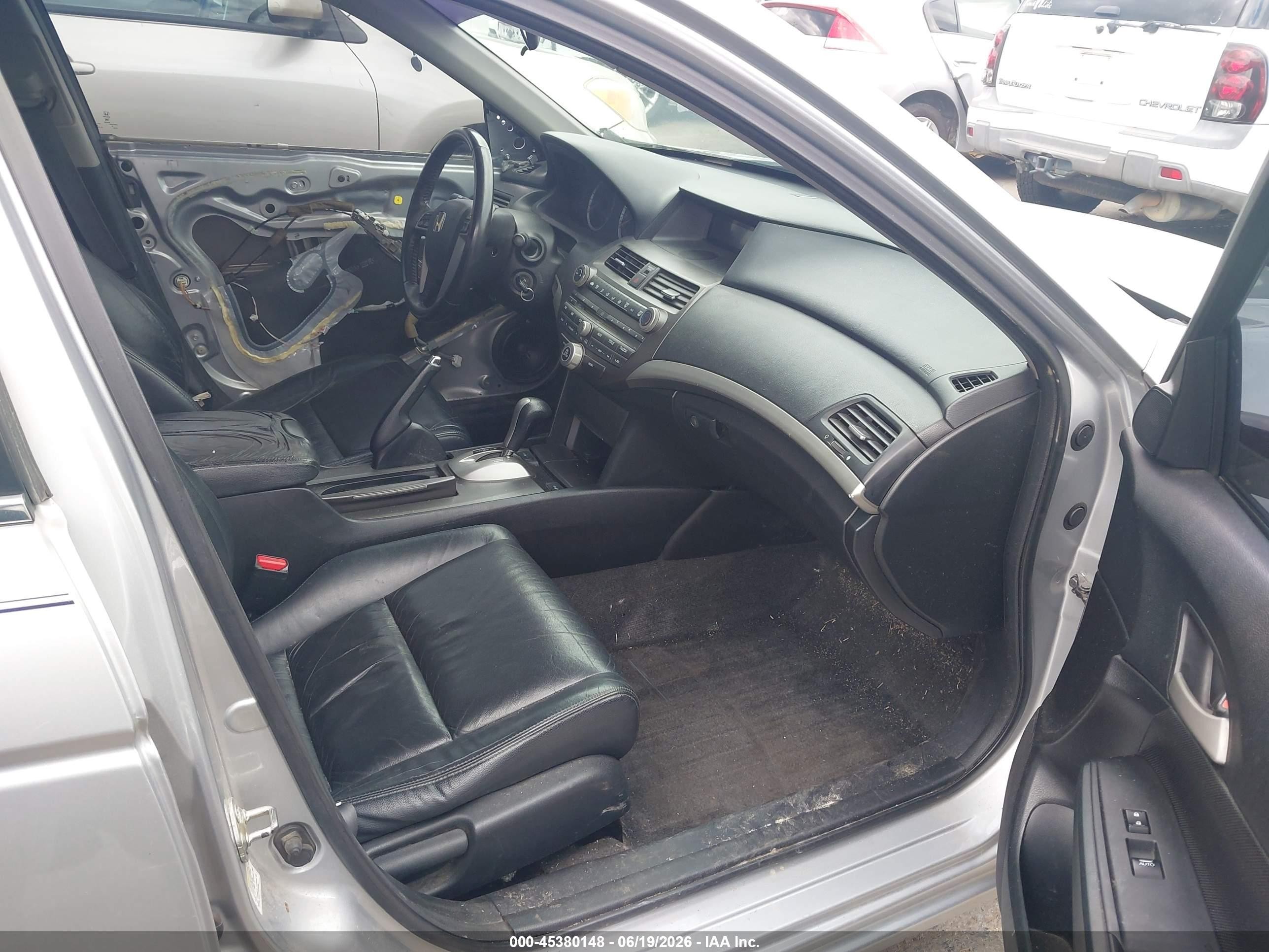 2012 Honda Accord 2.4 Se Серебряный vin: 1HGCP2F65CA152453