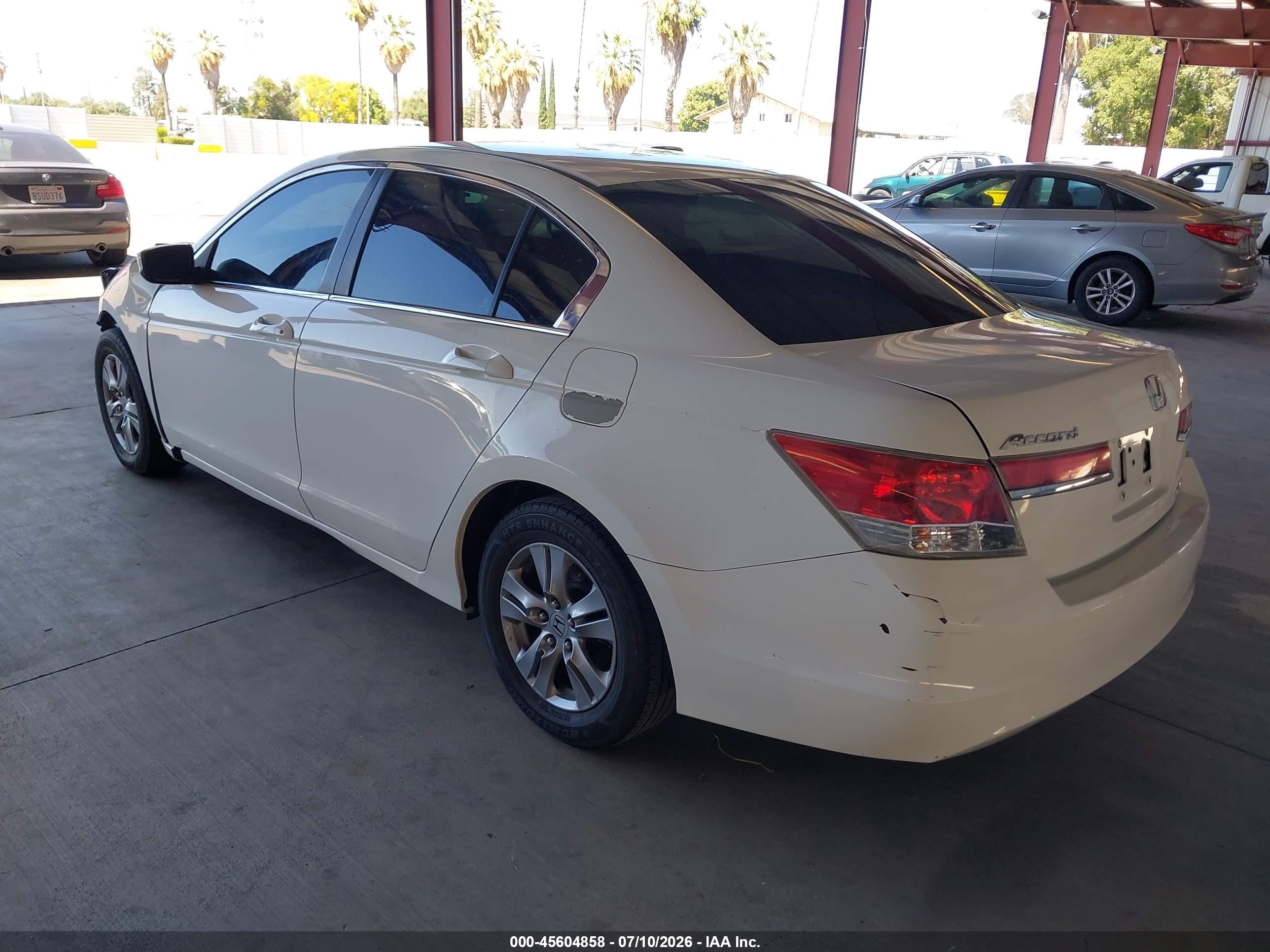 2012 Honda Accord 2.4 Se White vin: 1HGCP2F65CA152517