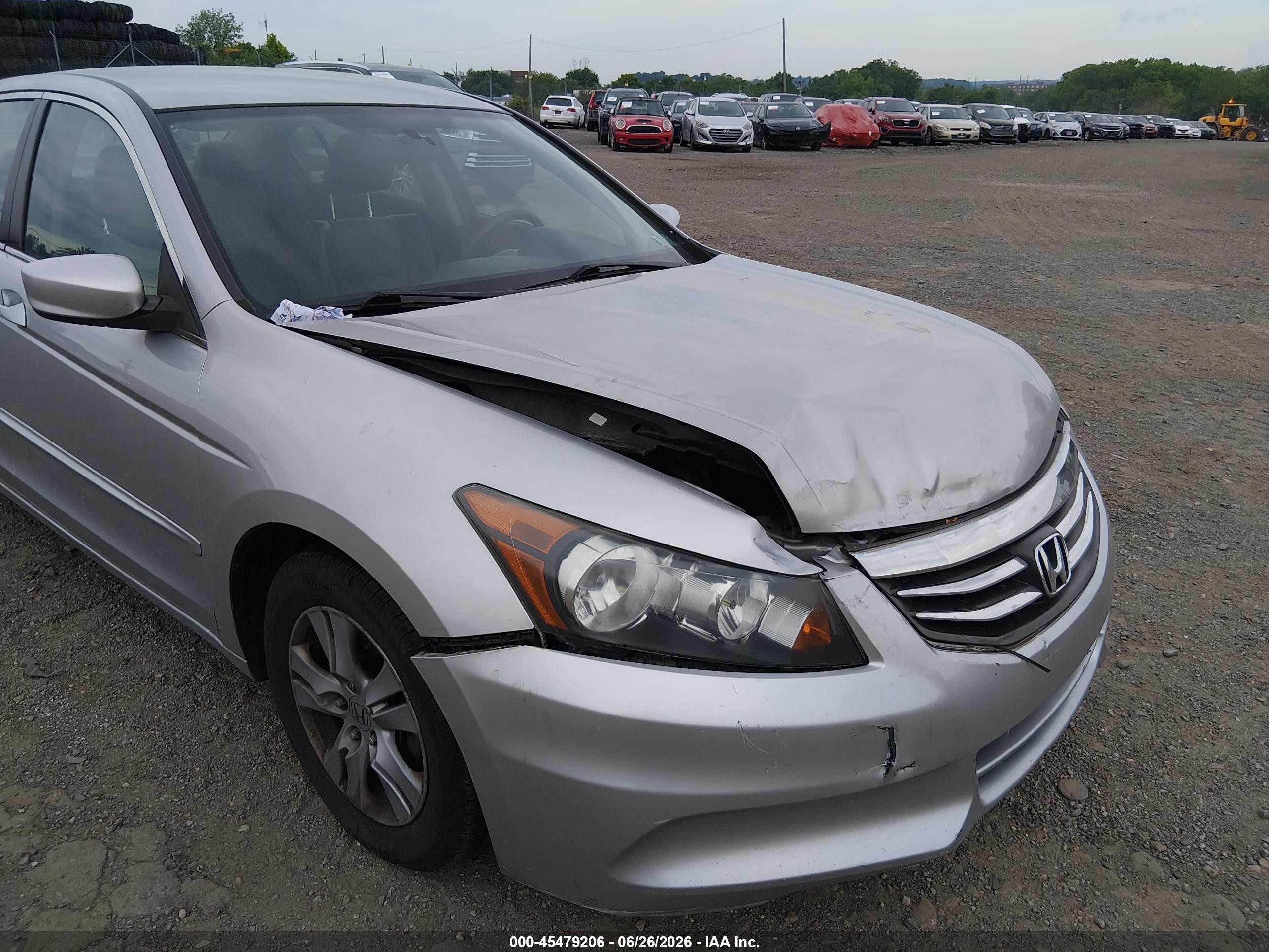 2011 Honda Accord 2.4 Se Серебряный vin: 1HGCP2F66BA031512