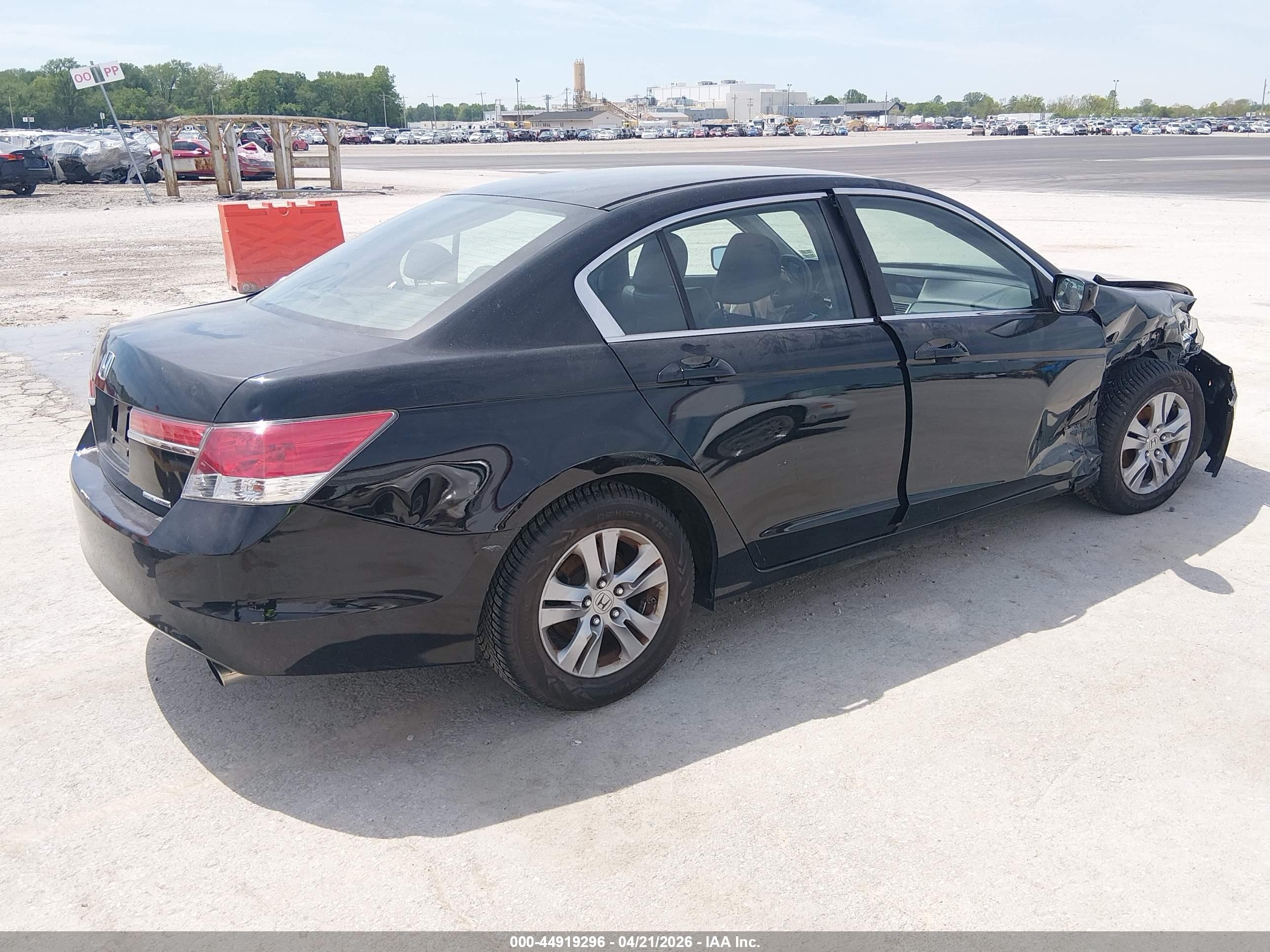 2012 Honda Accord 2.4 Se Черный vin: 1HGCP2F66CA158424