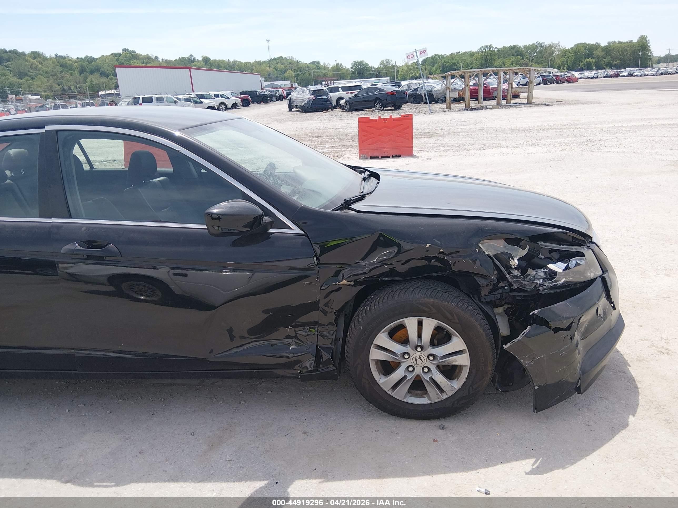 2012 Honda Accord 2.4 Se Черный vin: 1HGCP2F66CA158424