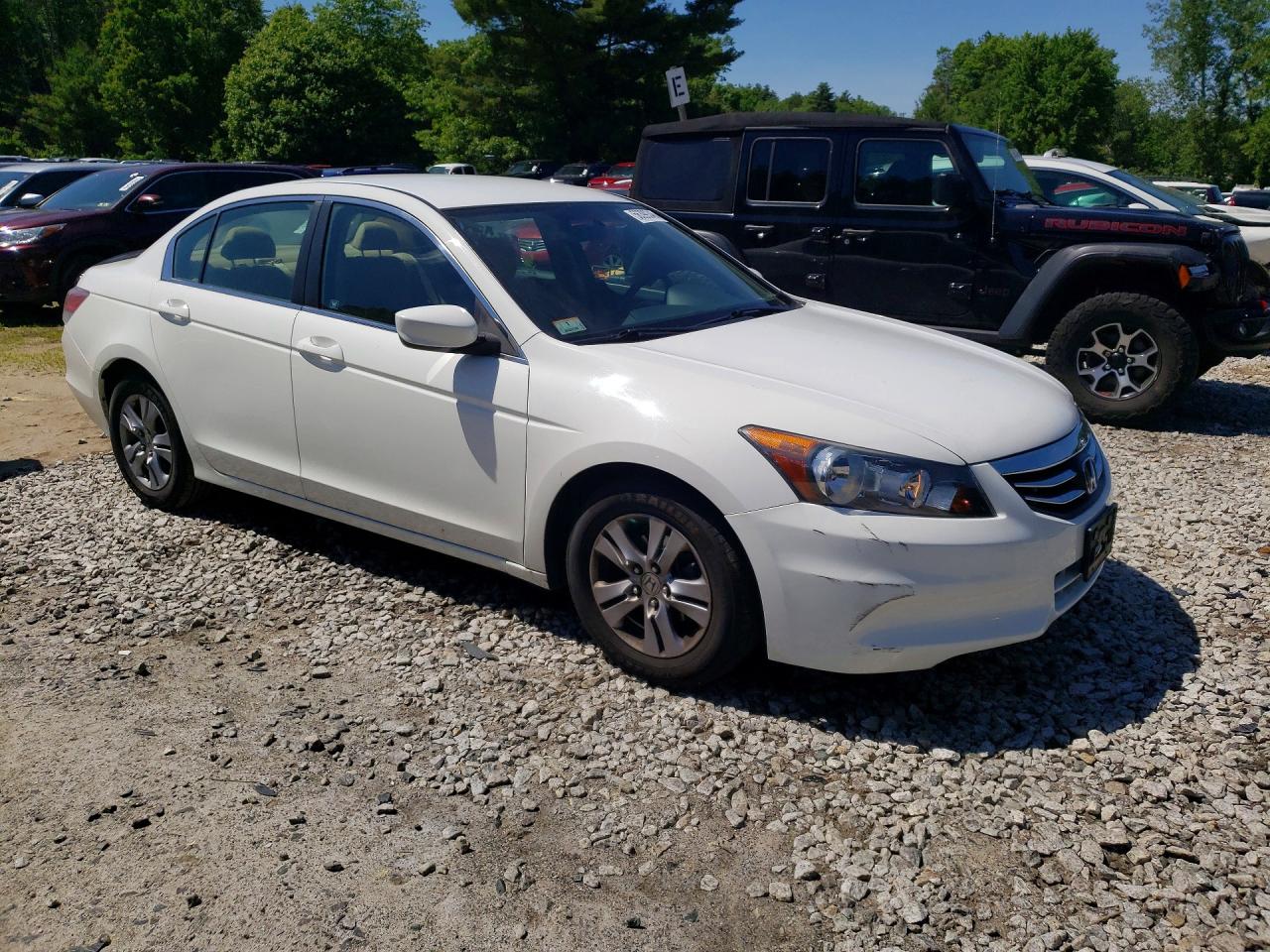 2012 Honda Accord White vin: 1HGCP2F66CA189060