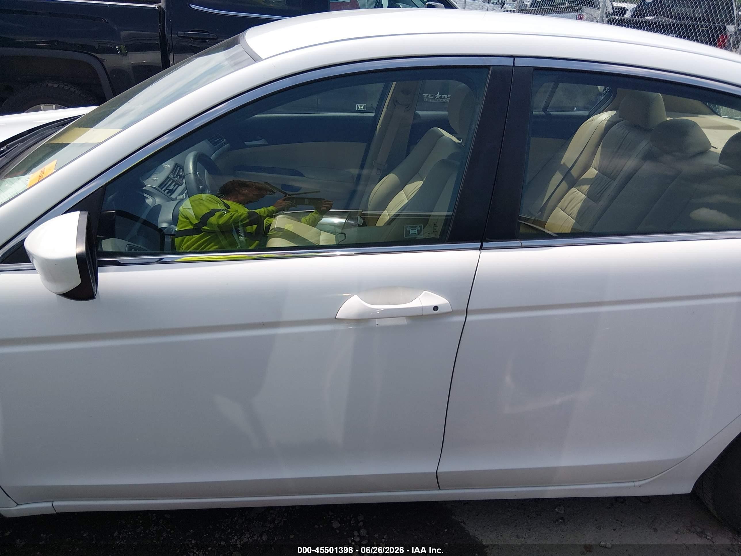 2011 Honda Accord 2.4 Se White vin: 1HGCP2F67BA017117