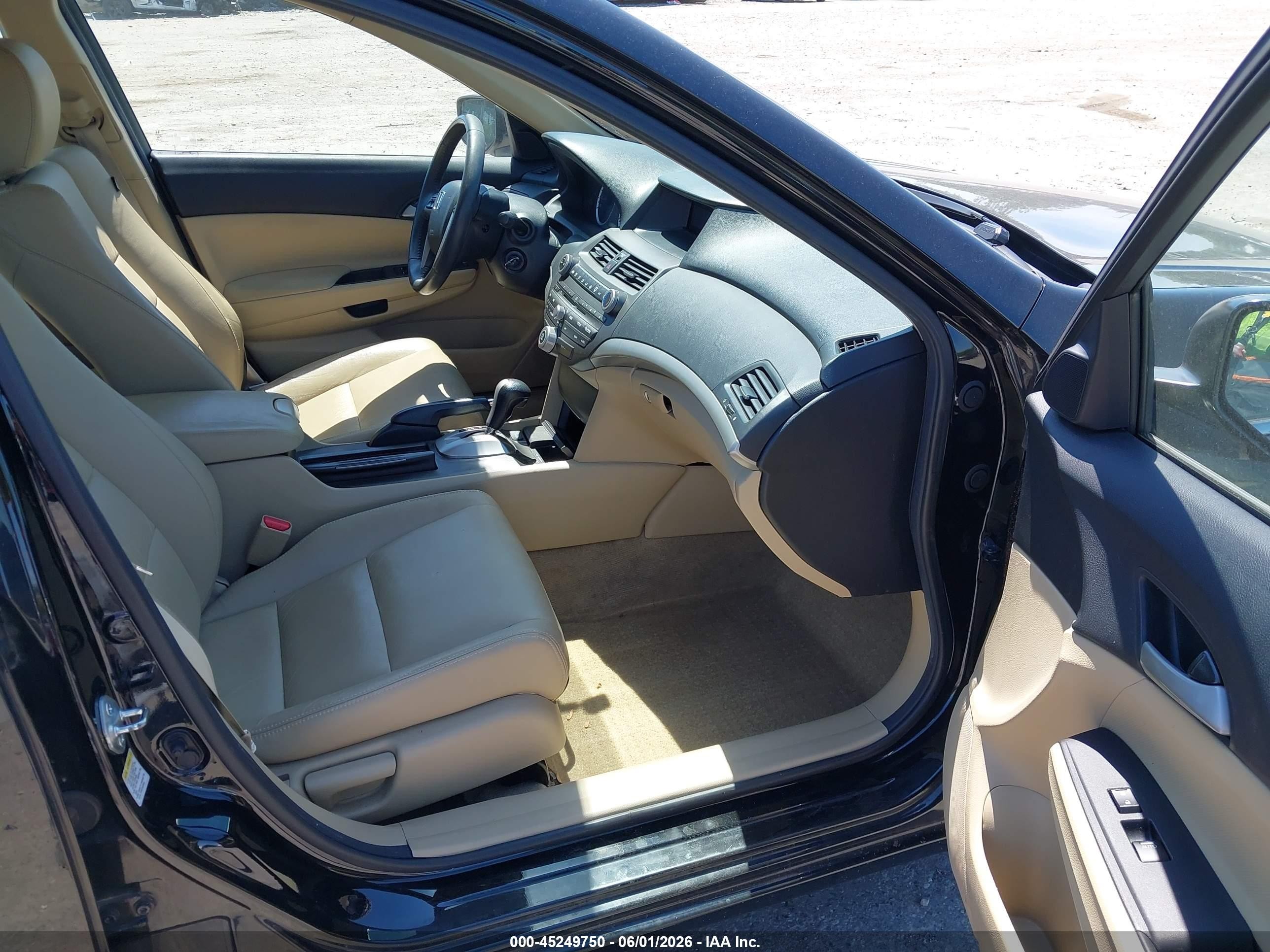 2011 Honda Accord 2.4 Se Black vin: 1HGCP2F67BA117170