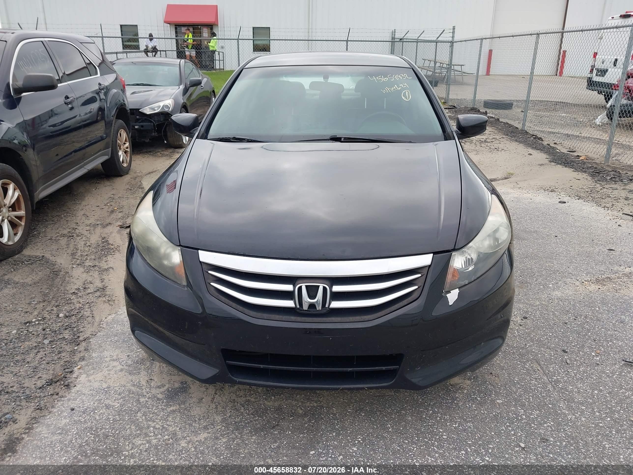 2011 Honda Accord 2.4 Se Черный vin: 1HGCP2F67BA130453