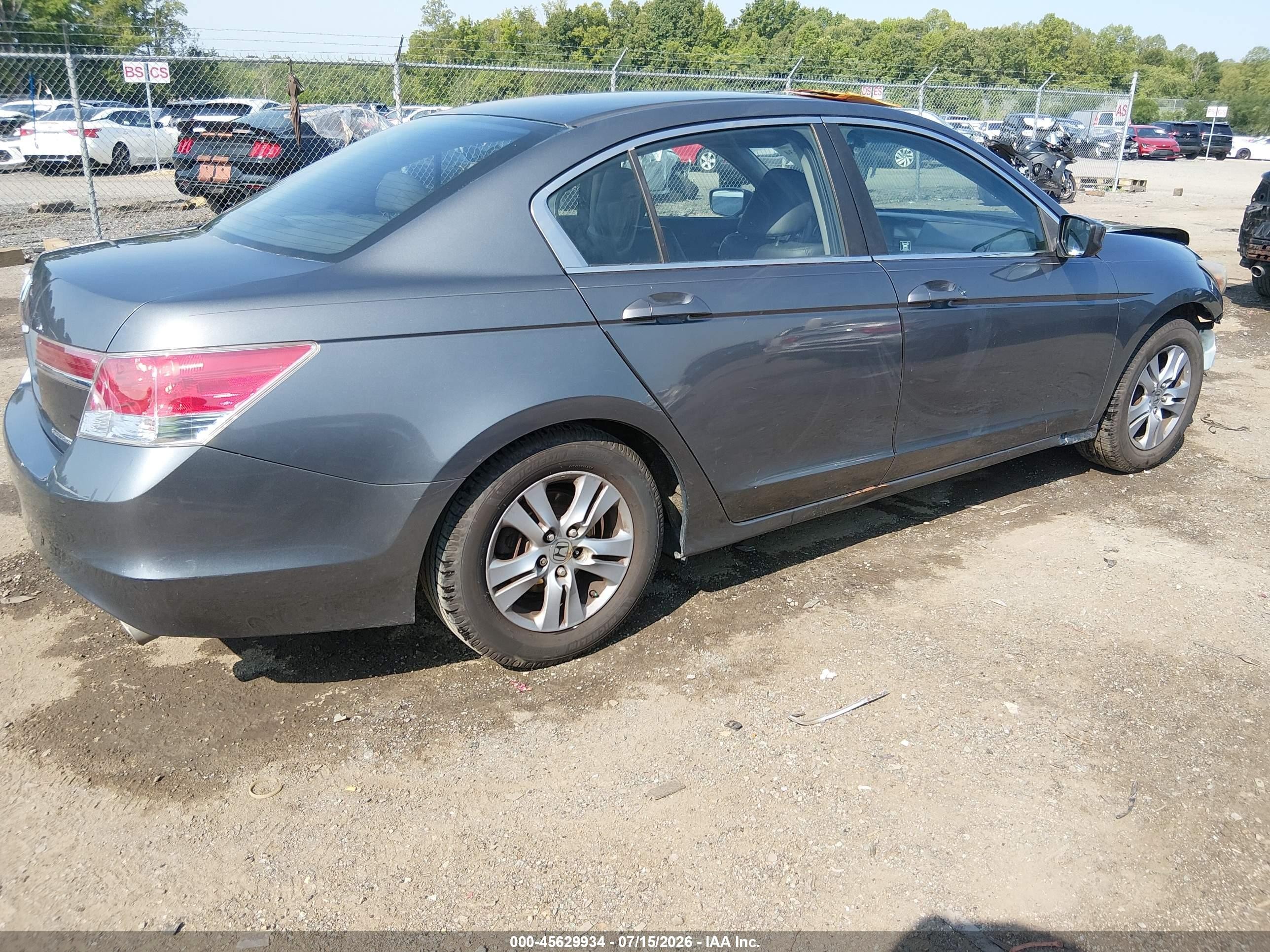 2012 Honda Accord 2.4 Se Gray vin: 1HGCP2F67CA137176