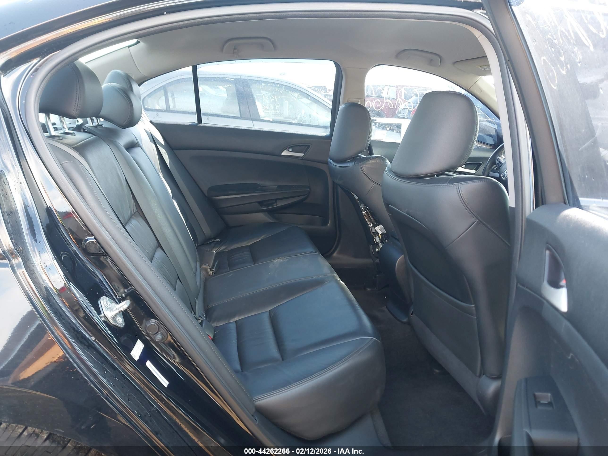 2012 Honda Accord 2.4 Se Черный vin: 1HGCP2F67CA200342