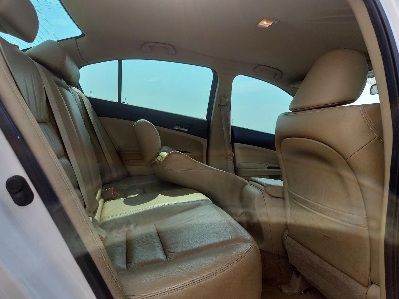 2012 Honda Accord Se White vin: 1HGCP2F67CA226116