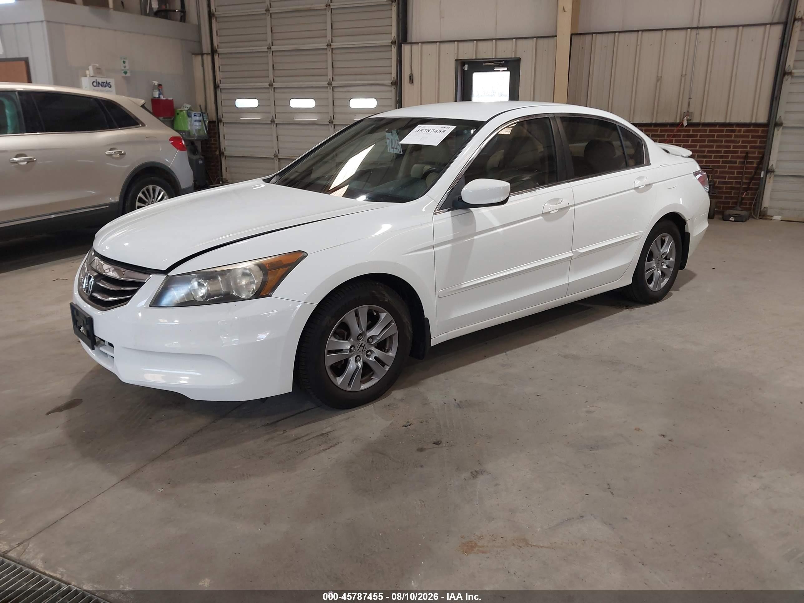 2011 Honda Accord 2.4 Se Белый vin: 1HGCP2F68BA052488