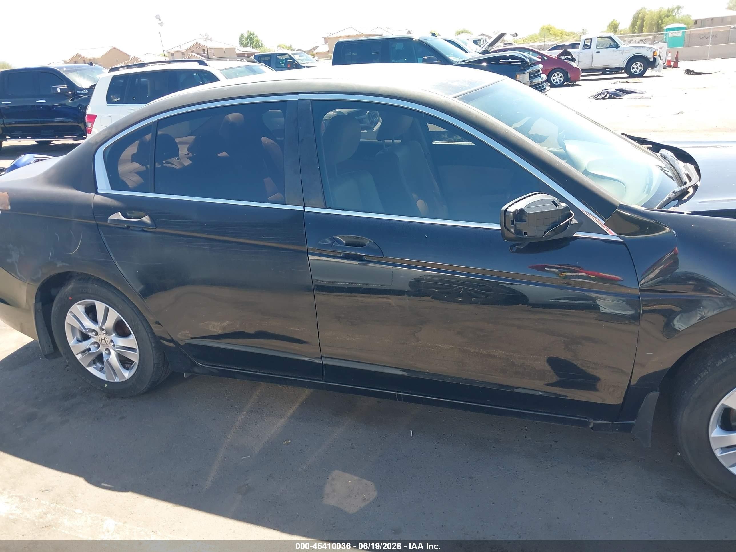 2011 Honda Accord 2.4 Se Черный vin: 1HGCP2F68BA074345