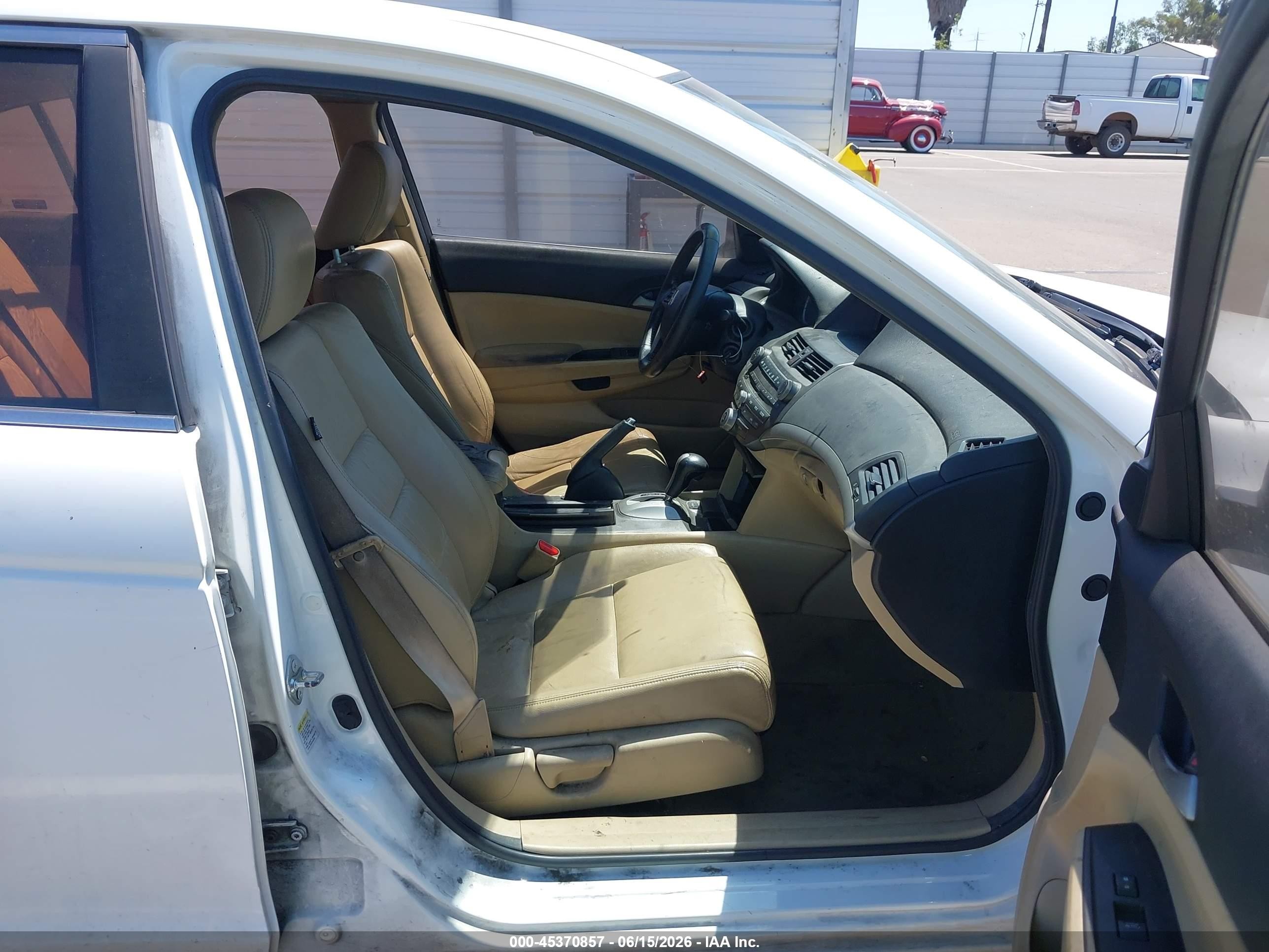 2011 Honda Accord 2.4 Se White vin: 1HGCP2F68BA155409