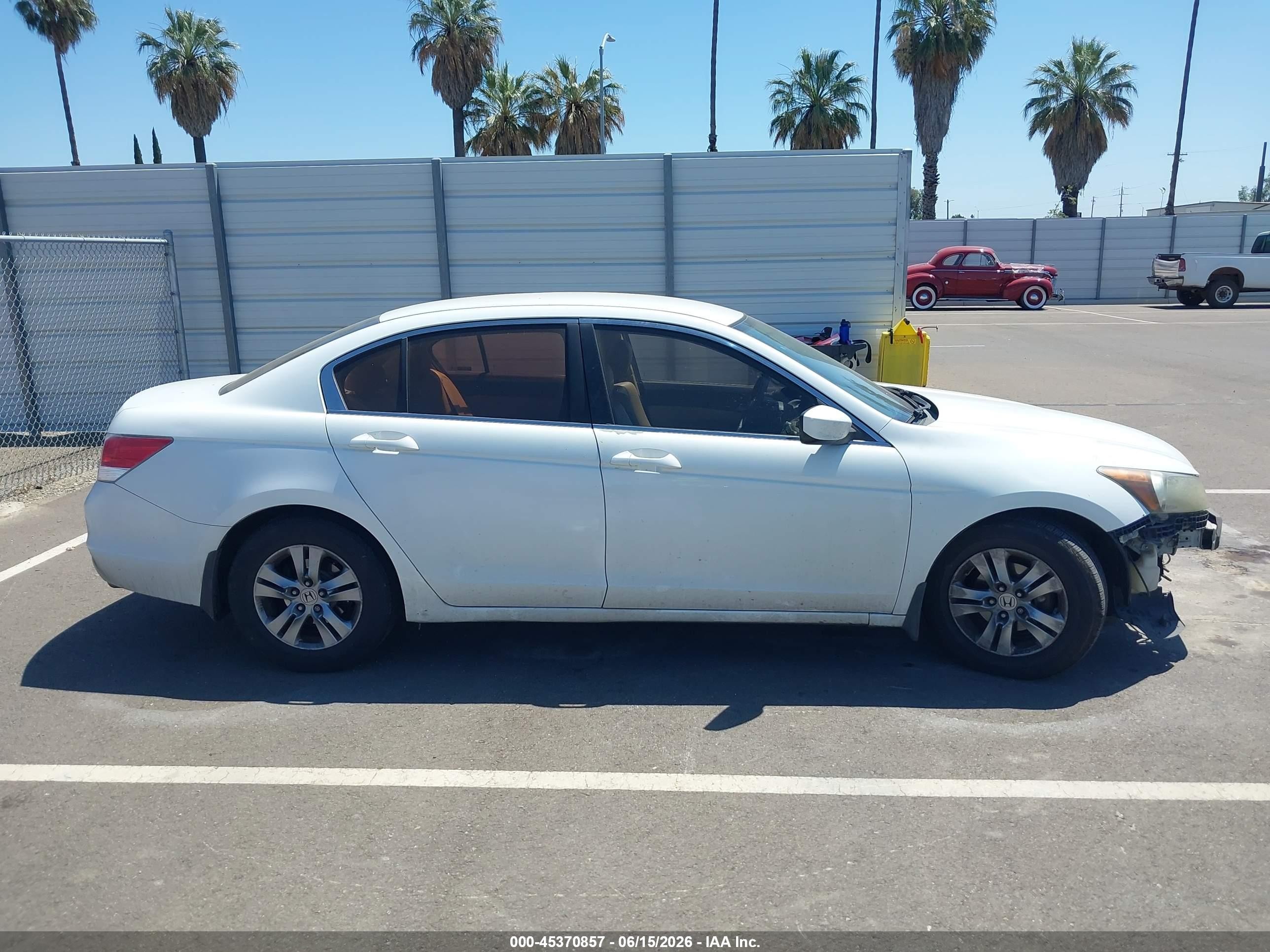 2011 Honda Accord 2.4 Se White vin: 1HGCP2F68BA155409