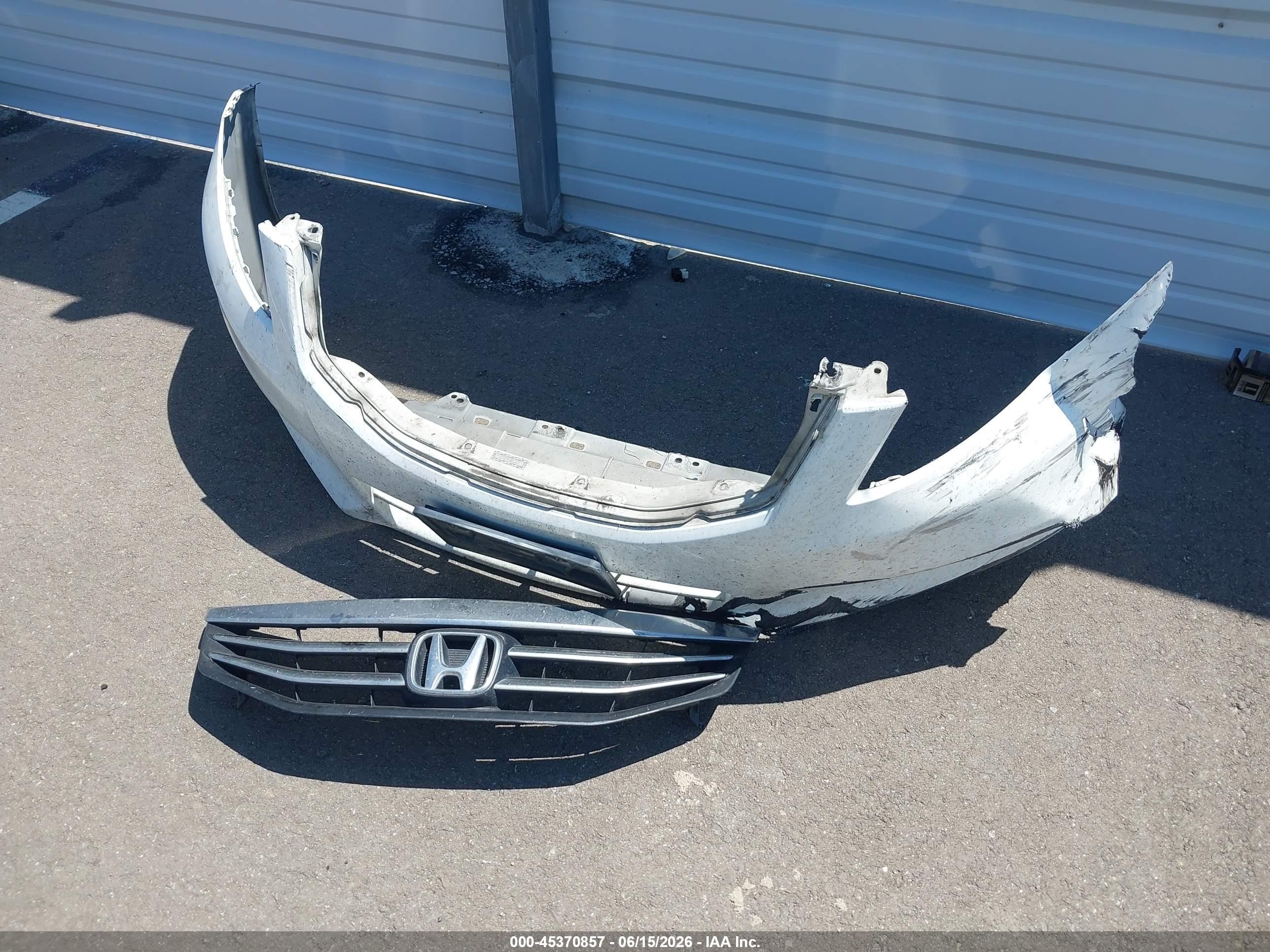 2011 Honda Accord 2.4 Se White vin: 1HGCP2F68BA155409