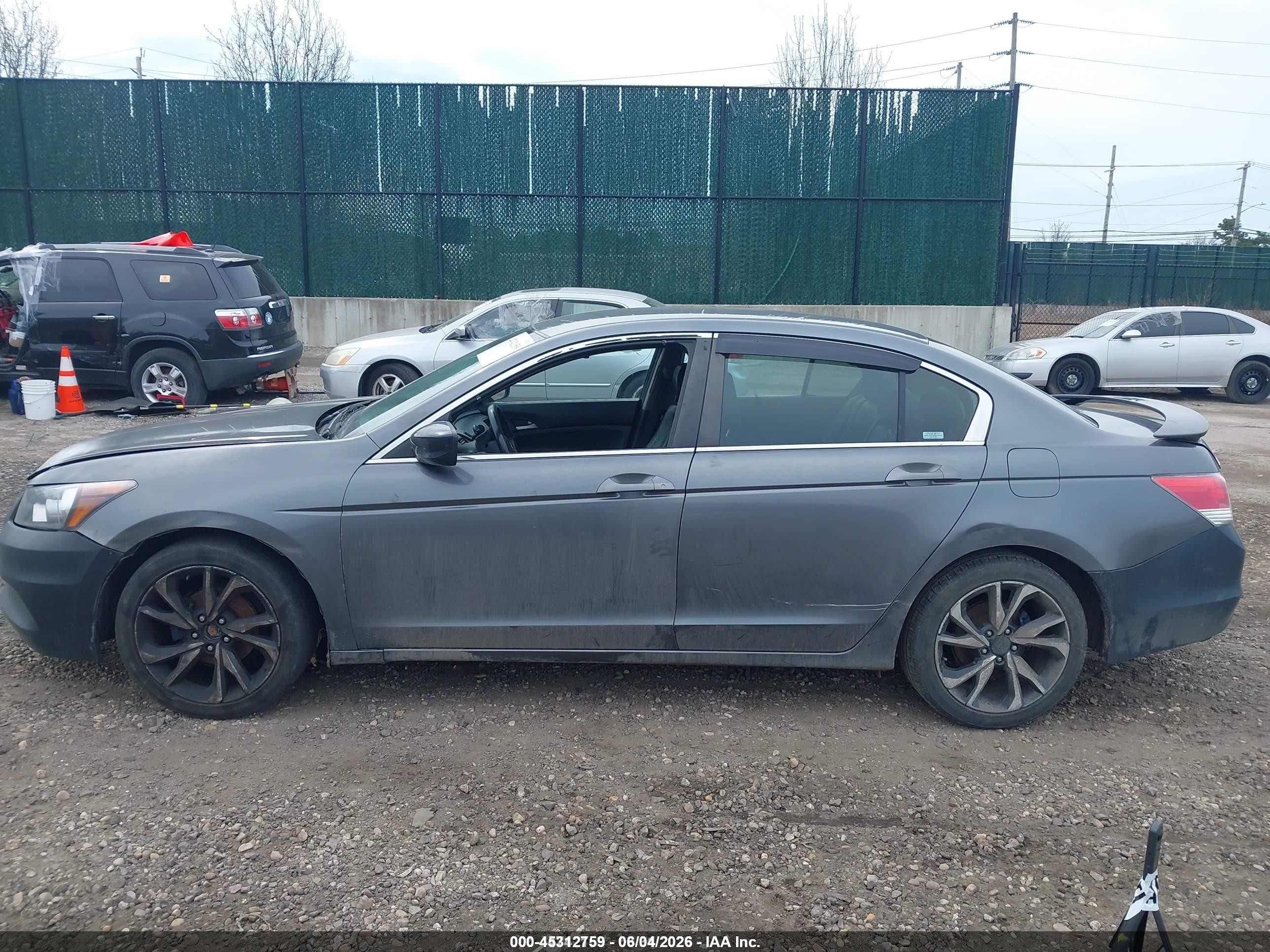 2012 Honda Accord 2.4 Se Gray vin: 1HGCP2F68CA022330