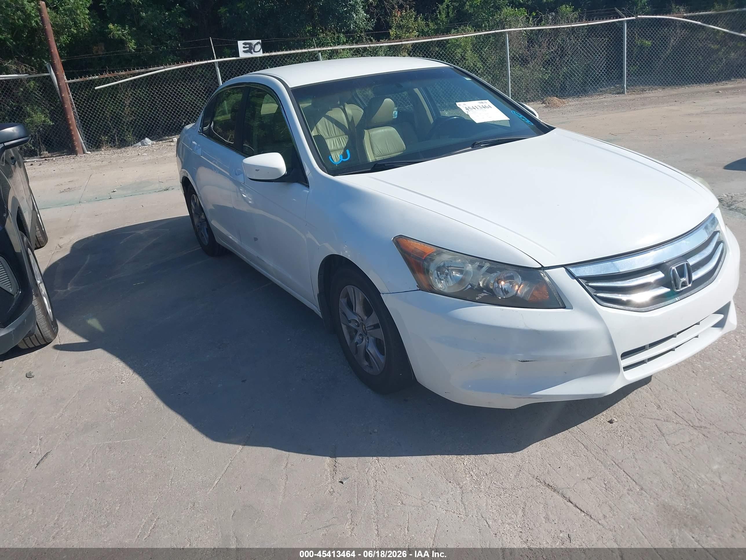 2012 Honda Accord 2.4 Se Белый vin: 1HGCP2F68CA035319
