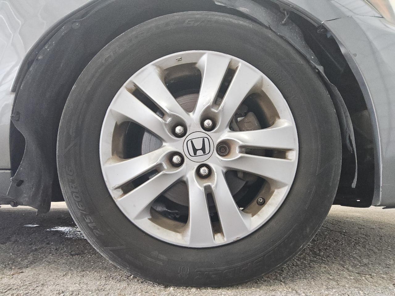 2012 Honda Accord Se Gray vin: 1HGCP2F68CA083838 Damage: Right Front Fender Liner, Broken, Replacement Required