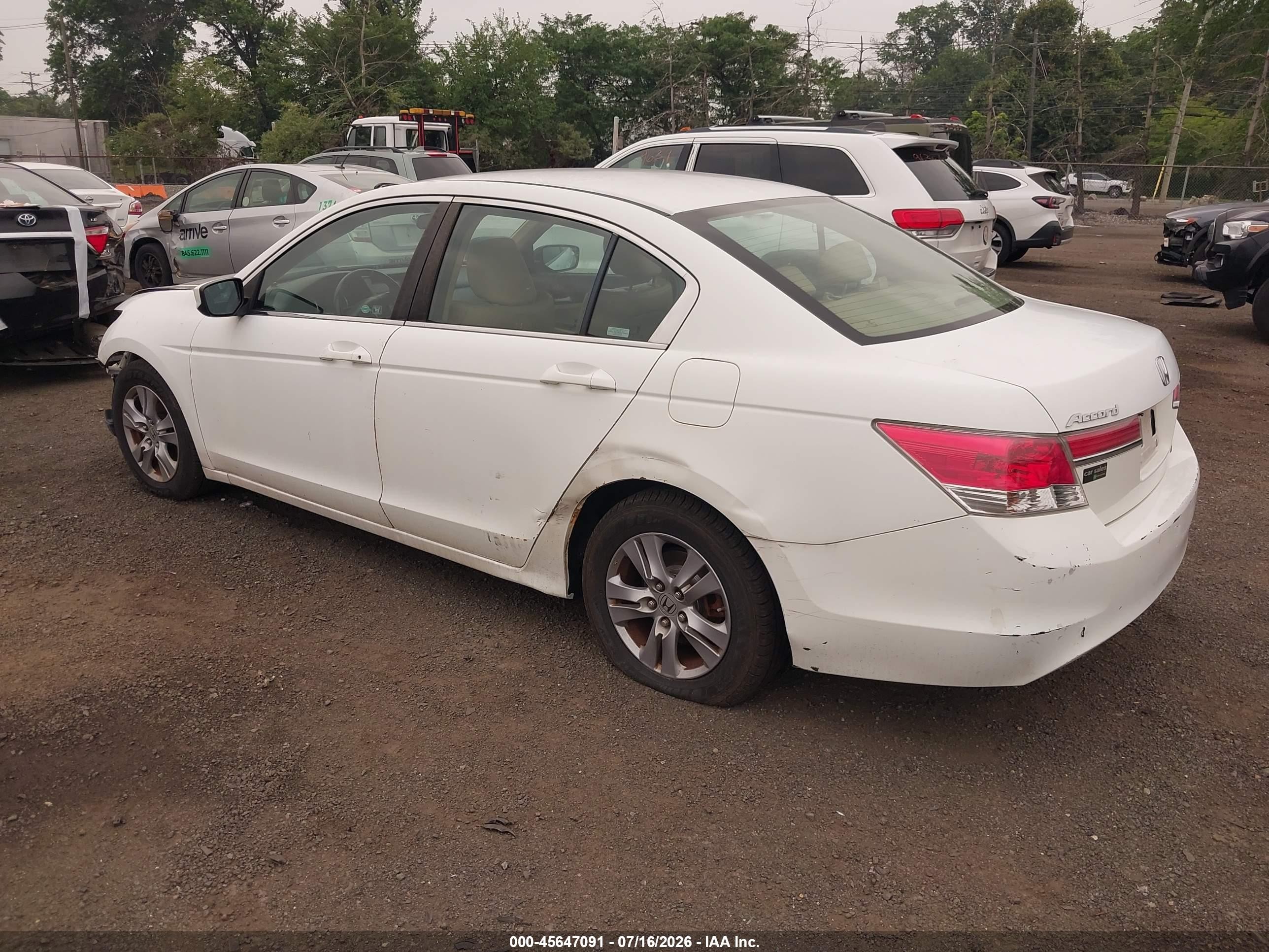 2012 Honda Accord 2.4 Se White vin: 1HGCP2F68CA121214