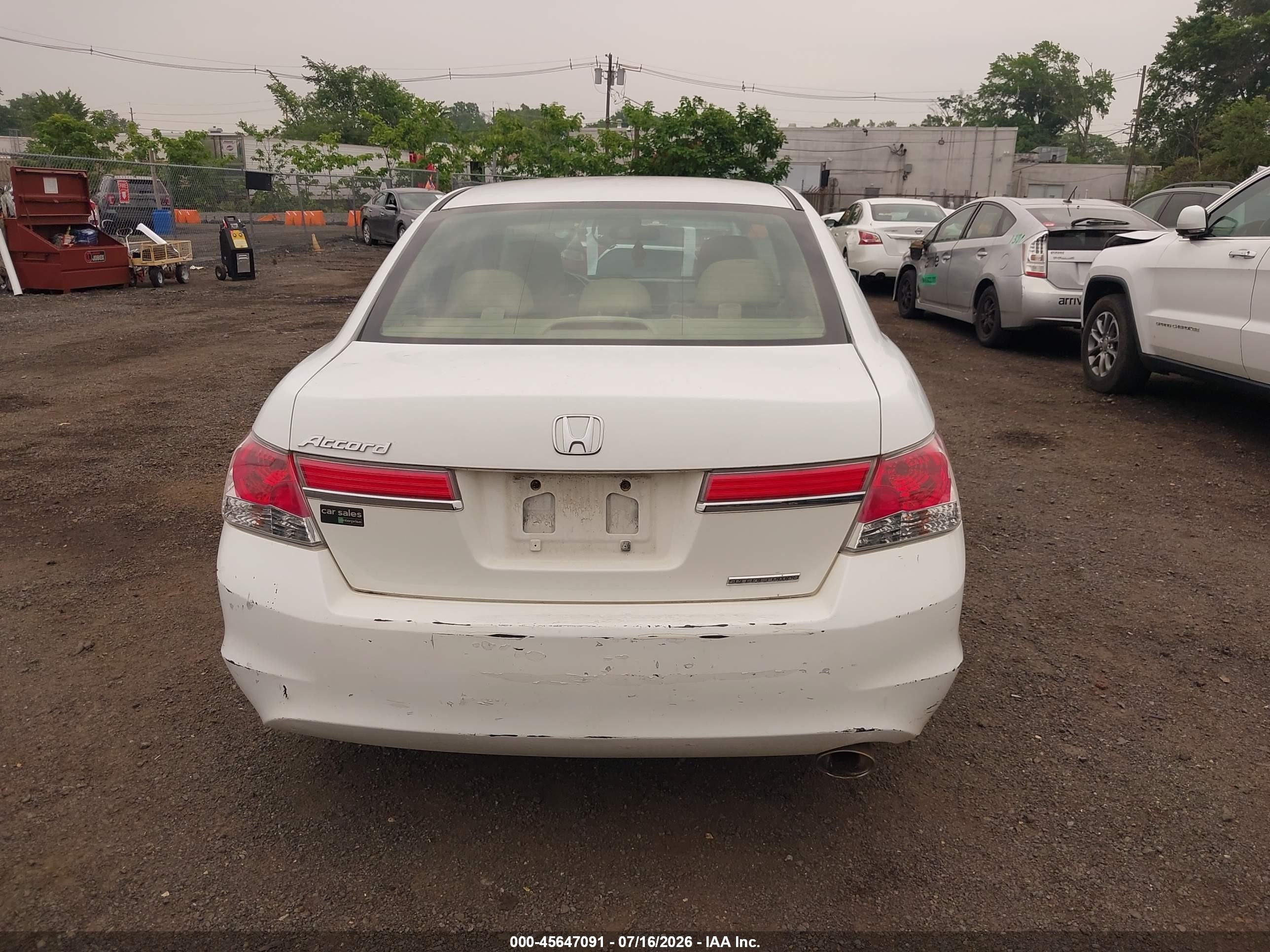 2012 Honda Accord 2.4 Se White vin: 1HGCP2F68CA121214