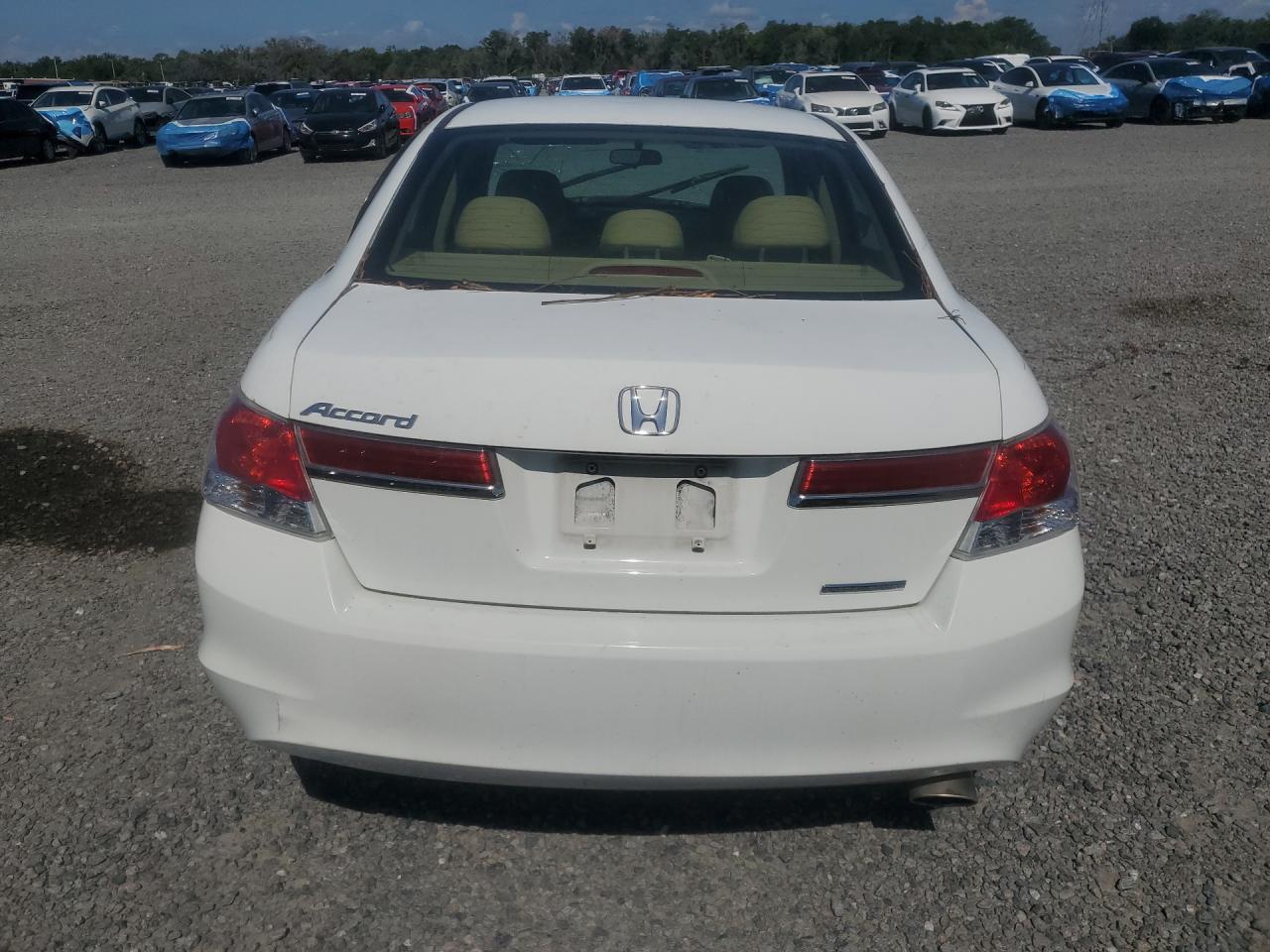 2012 Honda Accord Se White vin: 1HGCP2F68CA157162