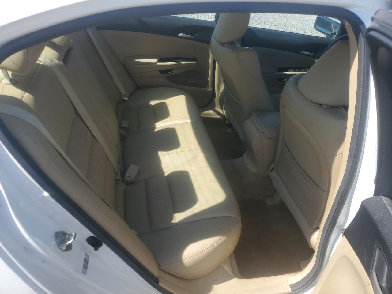 2012 Honda Accord Se White vin: 1HGCP2F68CA157162