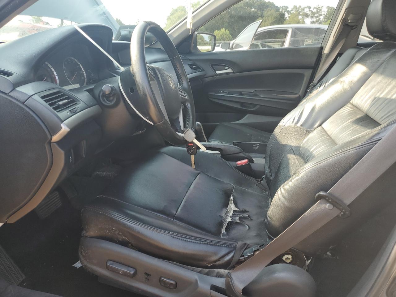 2012 Honda Accord Se Gray vin: 1HGCP2F68CA220129 Damage: Left Front Seat Cushion, Torn, > 12 Inches