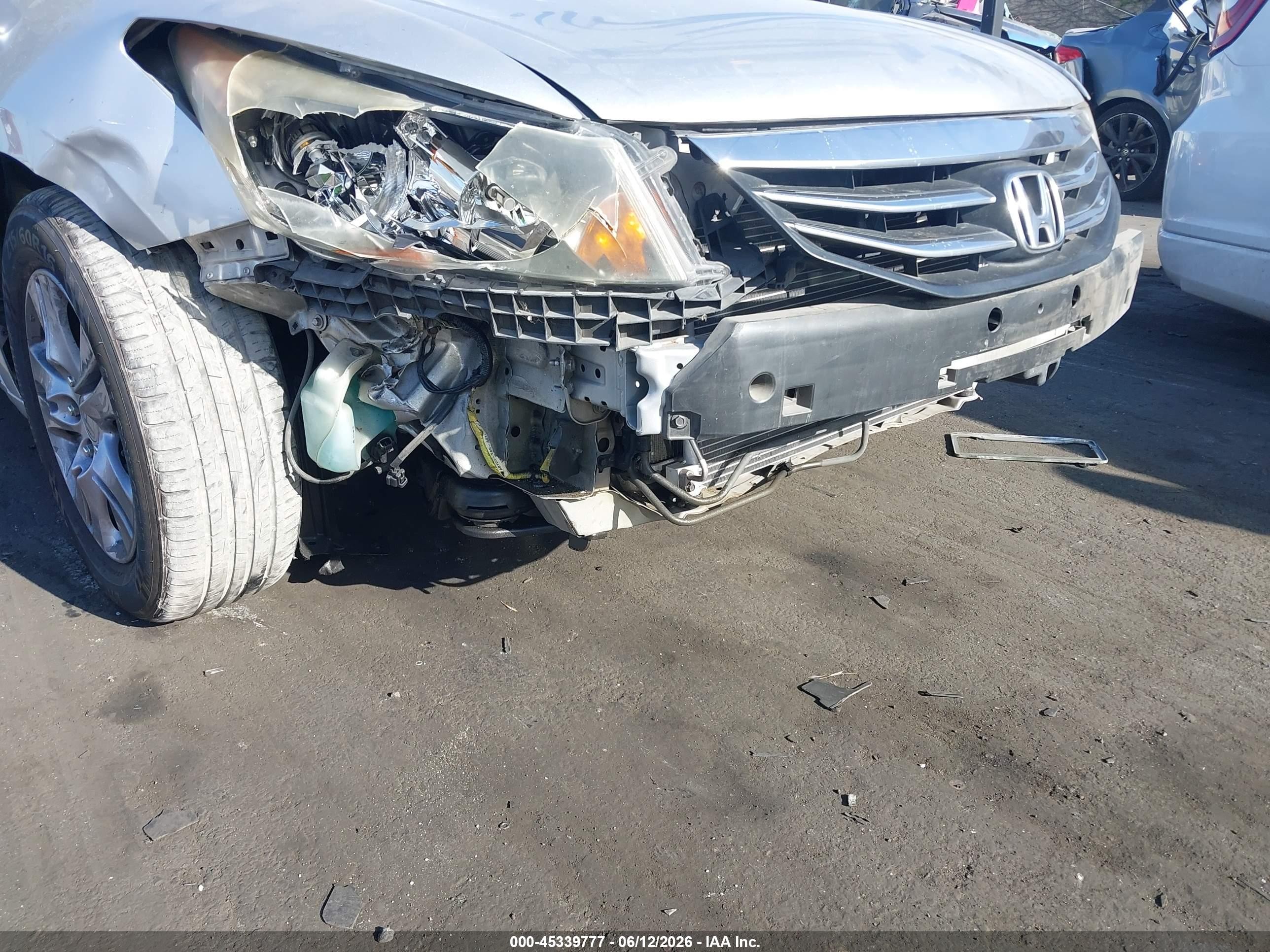 2012 Honda Accord 2.4 Se Silver vin: 1HGCP2F68CA228277