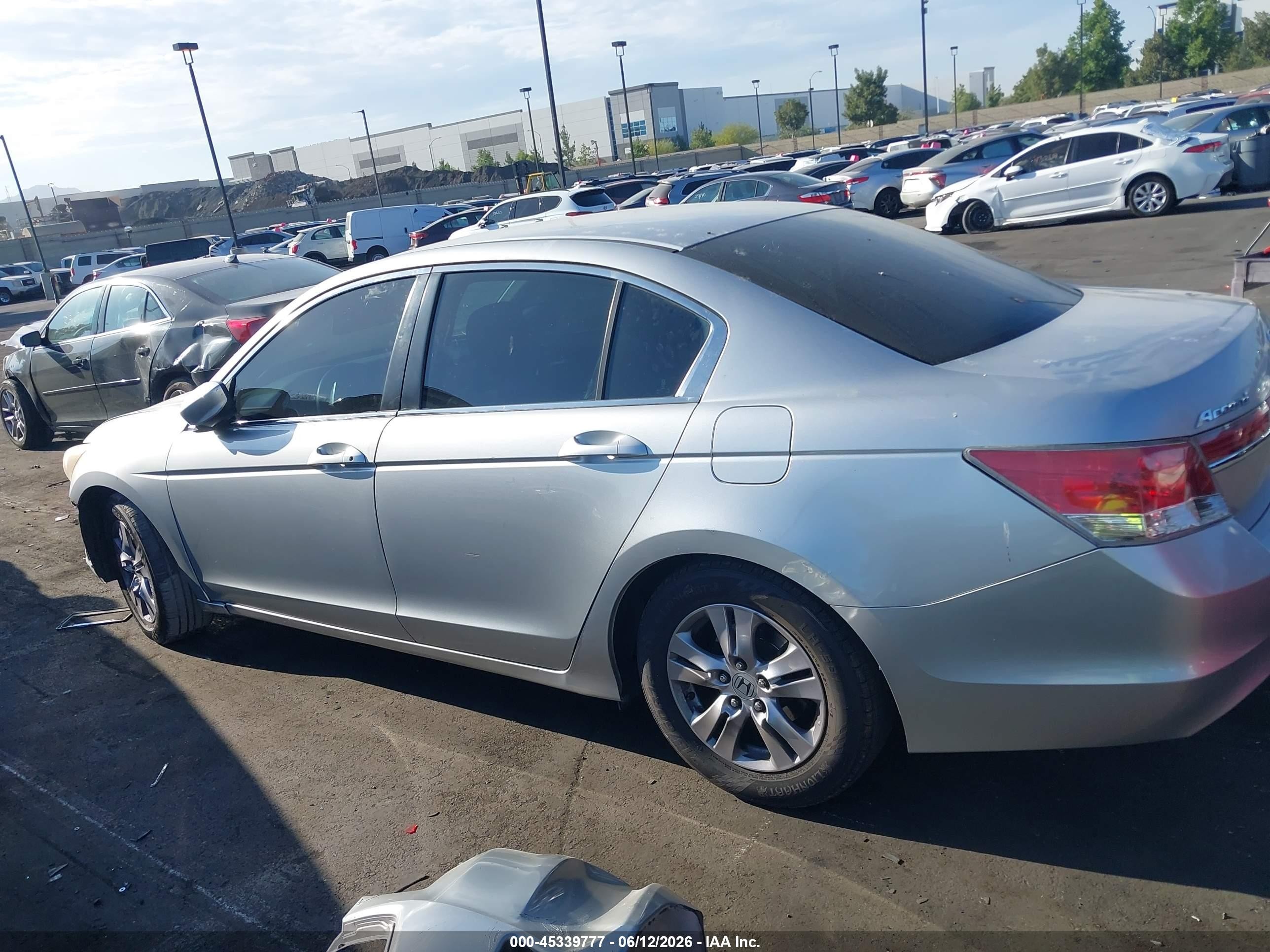 2012 Honda Accord 2.4 Se Silver vin: 1HGCP2F68CA228277