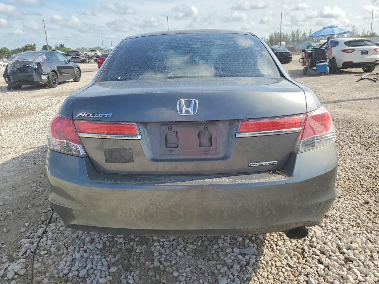 2012 Honda Accord Se Charcoal vin: 1HGCP2F68CA235116