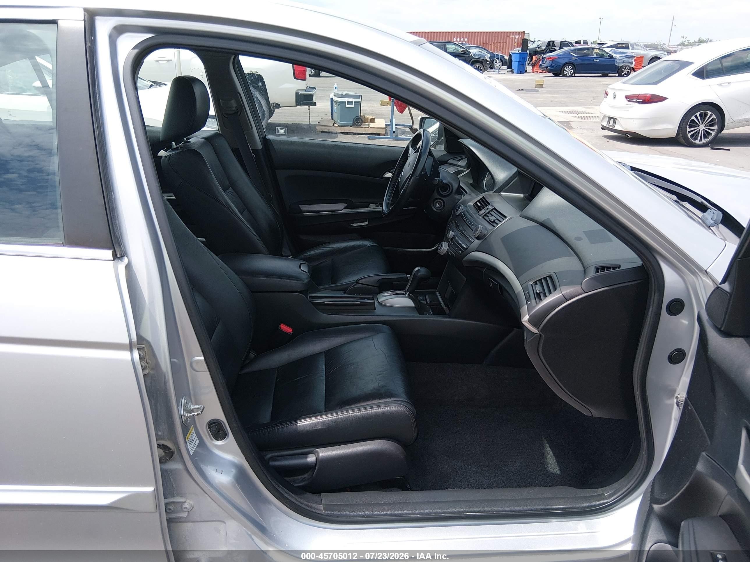 2011 Honda Accord 2.4 Se Silver vin: 1HGCP2F69BA030208