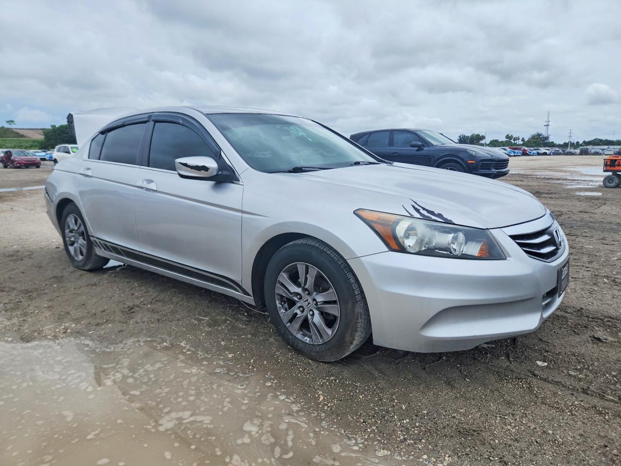 2011 Honda Accord Se Silver vin: 1HGCP2F69BA123391
