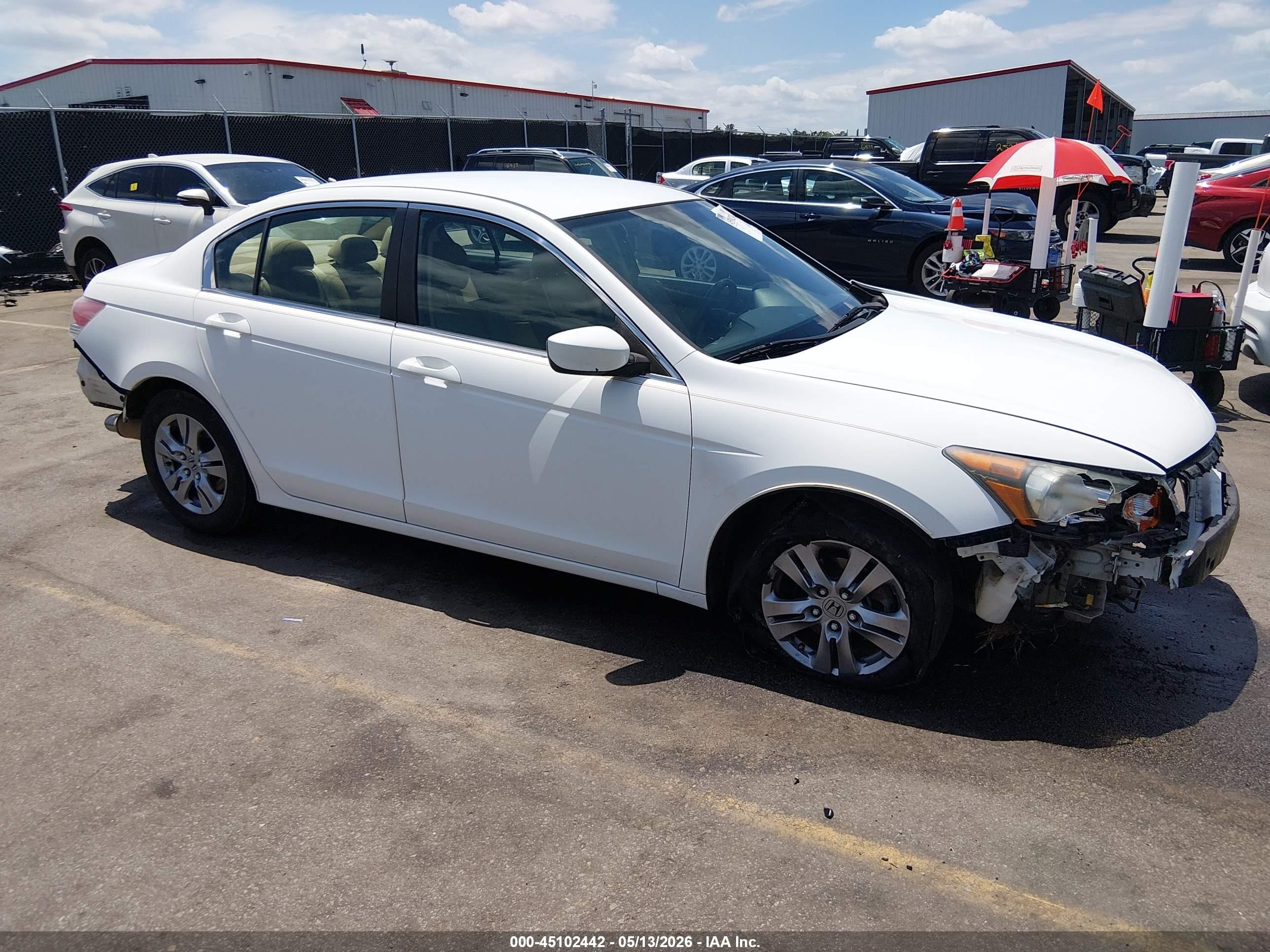 2012 Honda Accord 2.4 Se White vin: 1HGCP2F69CA071262
