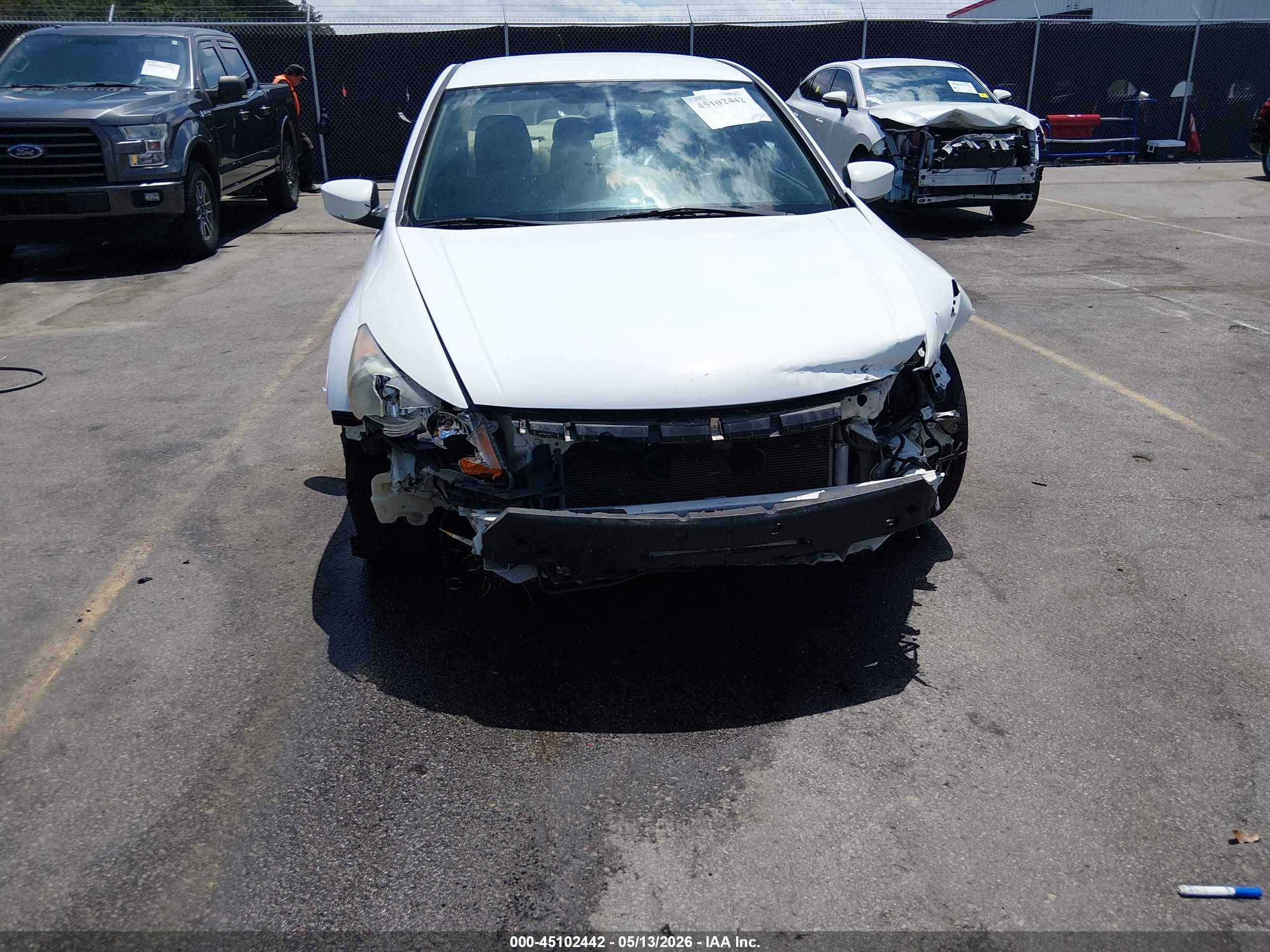 2012 Honda Accord 2.4 Se White vin: 1HGCP2F69CA071262