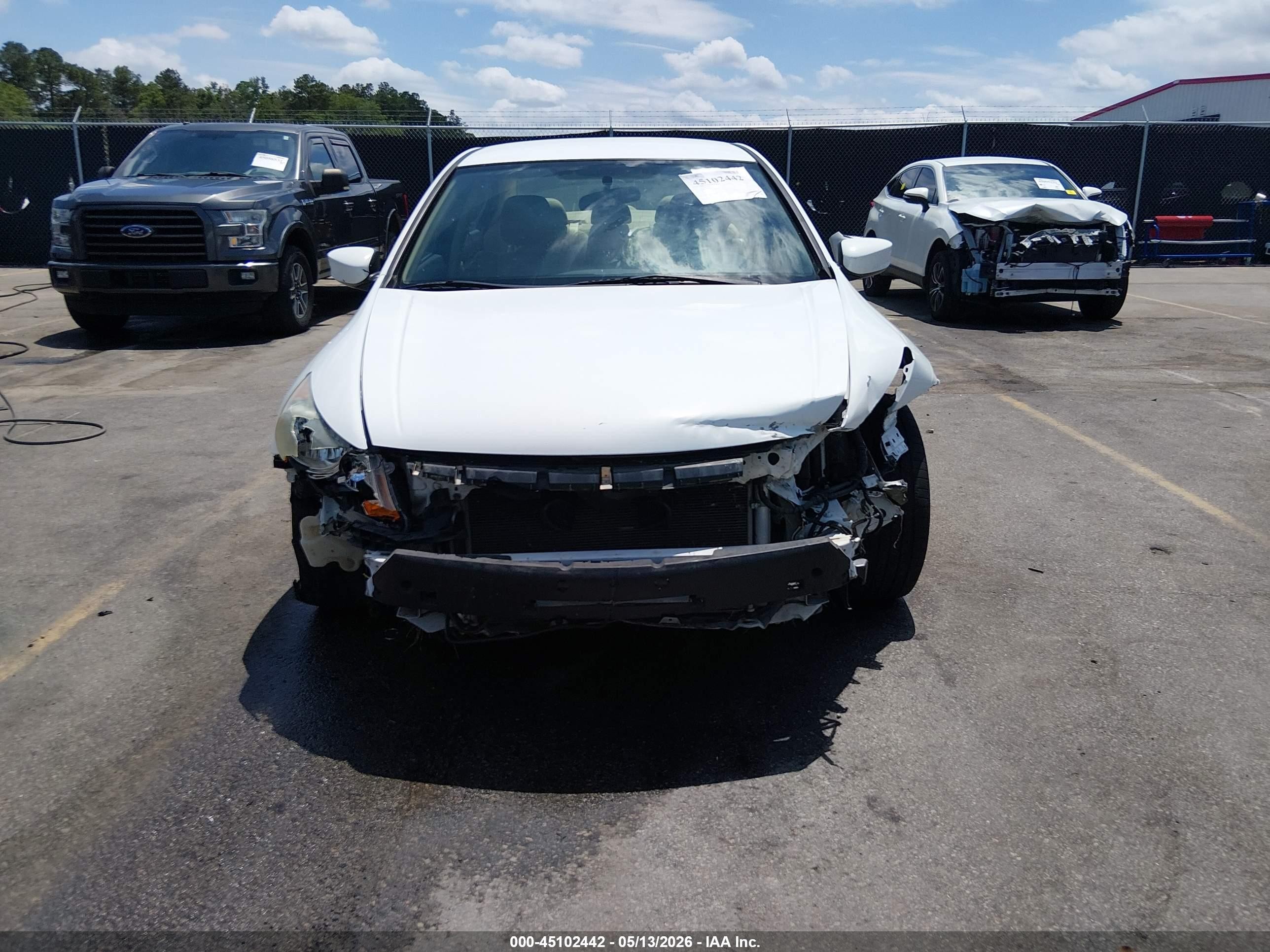 2012 Honda Accord 2.4 Se White vin: 1HGCP2F69CA071262