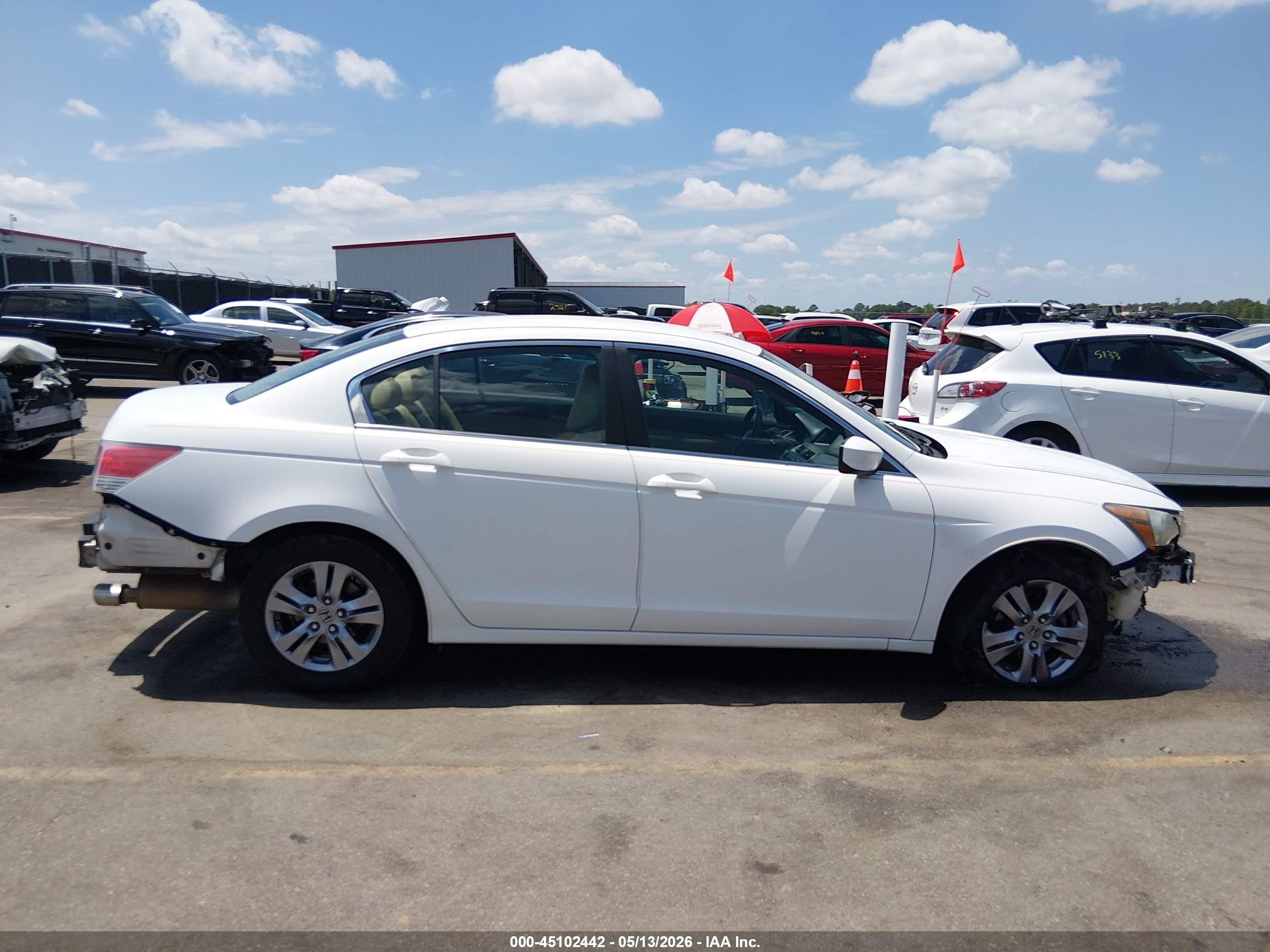 2012 Honda Accord 2.4 Se White vin: 1HGCP2F69CA071262
