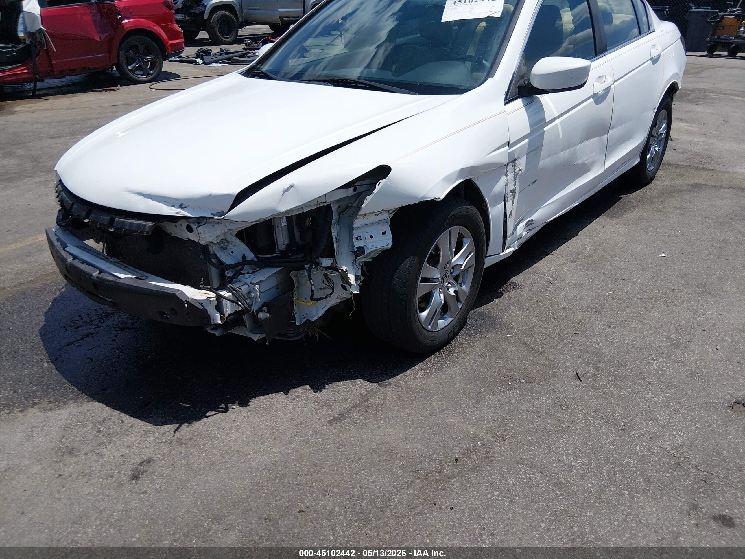 2012 Honda Accord 2.4 Se White vin: 1HGCP2F69CA071262