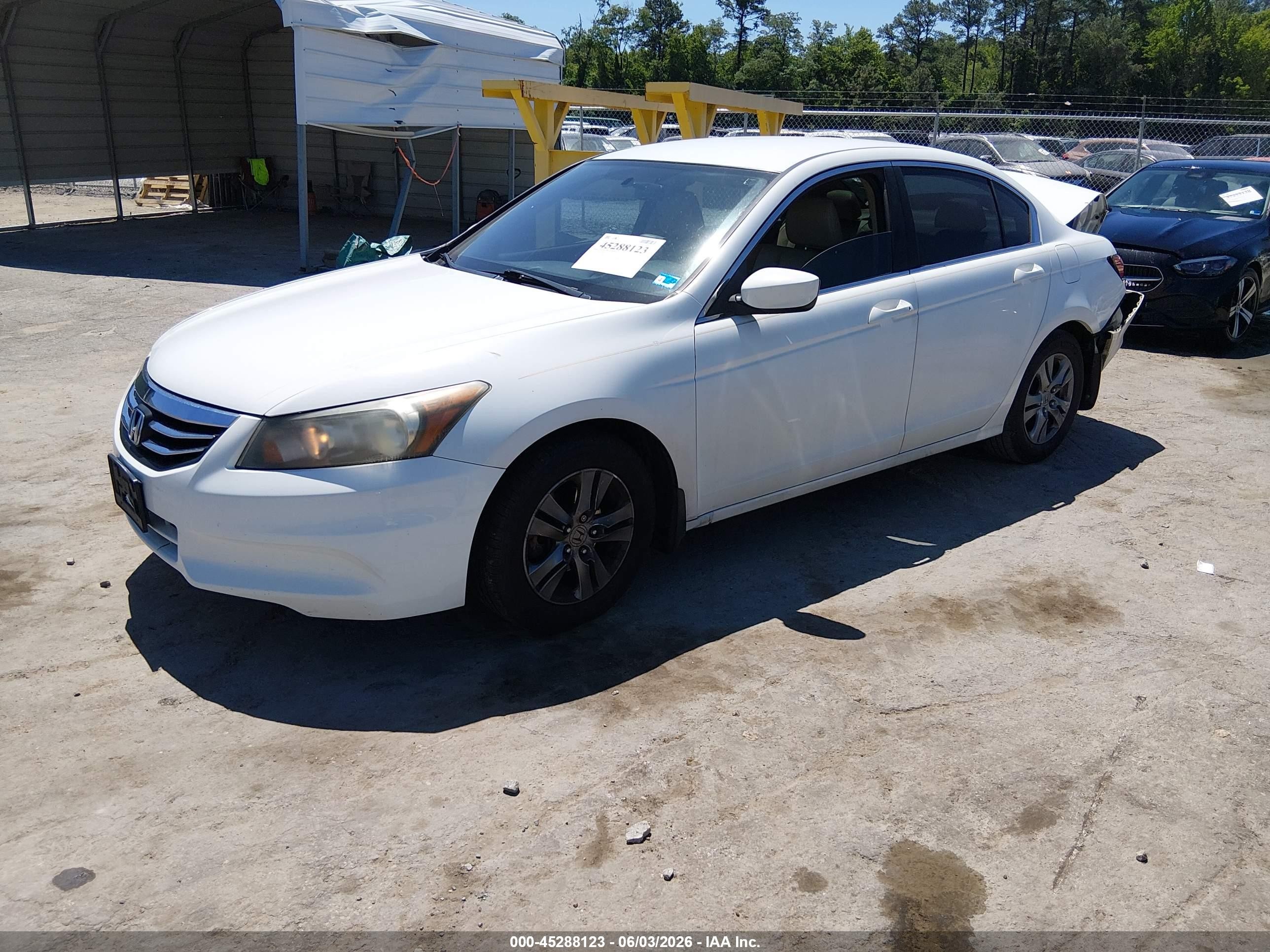 2012 Honda Accord 2.4 Se White vin: 1HGCP2F69CA115003
