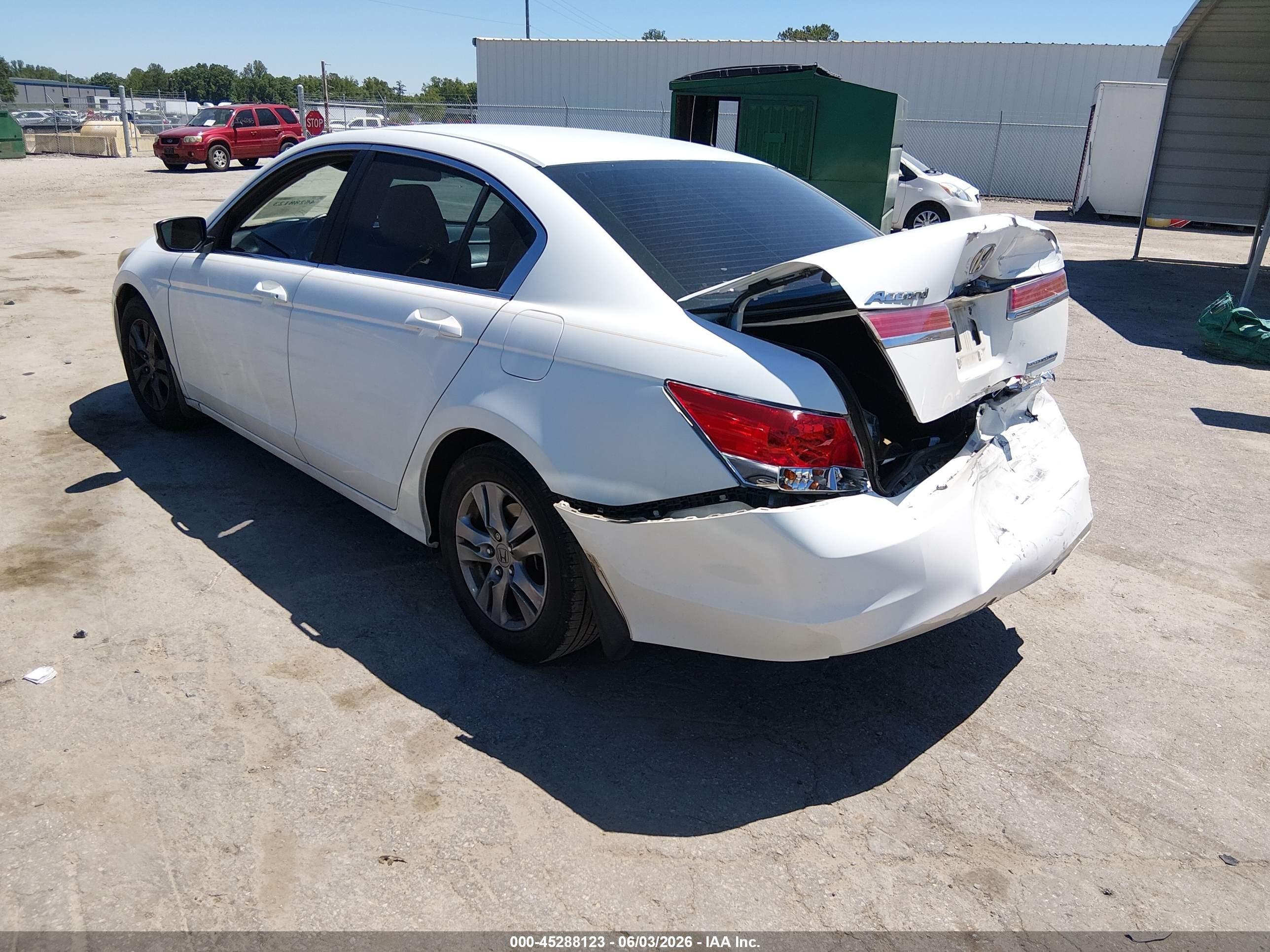 2012 Honda Accord 2.4 Se White vin: 1HGCP2F69CA115003