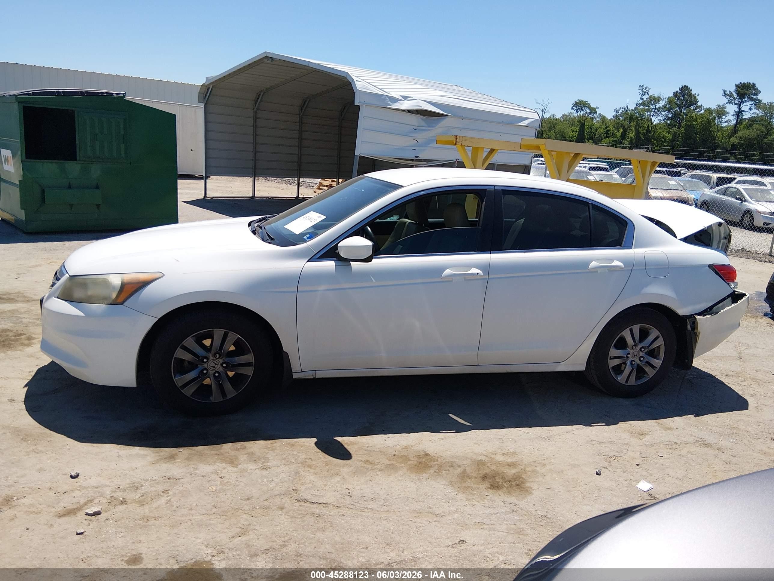 2012 Honda Accord 2.4 Se White vin: 1HGCP2F69CA115003