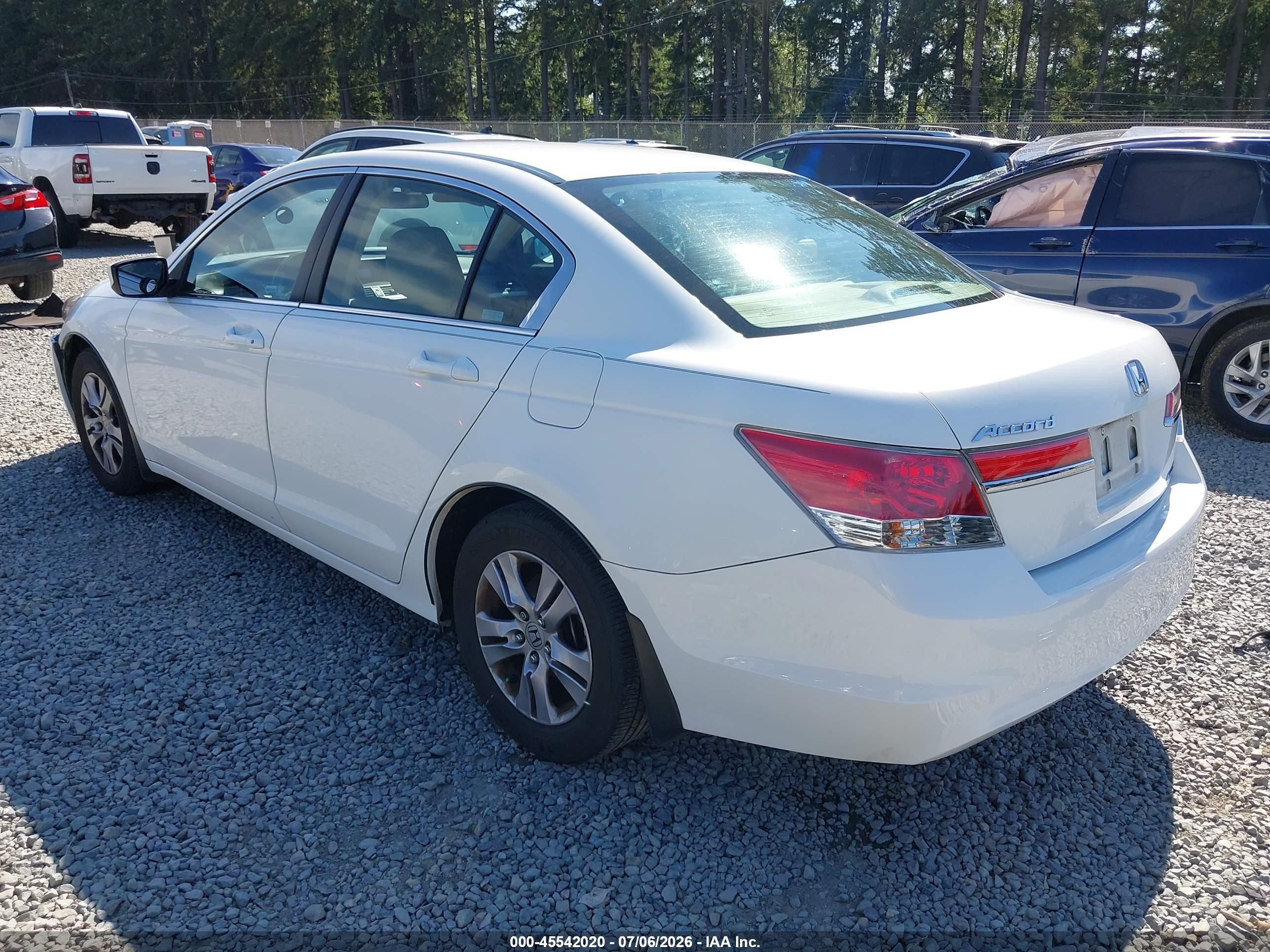 2012 Honda Accord 2.4 Se Белый vin: 1HGCP2F69CA179803