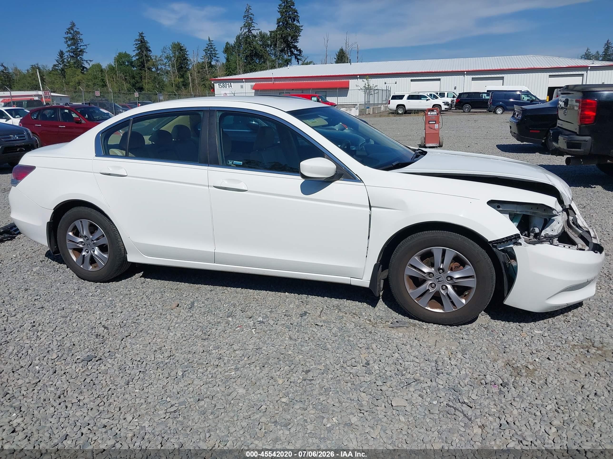 2012 Honda Accord 2.4 Se Белый vin: 1HGCP2F69CA179803