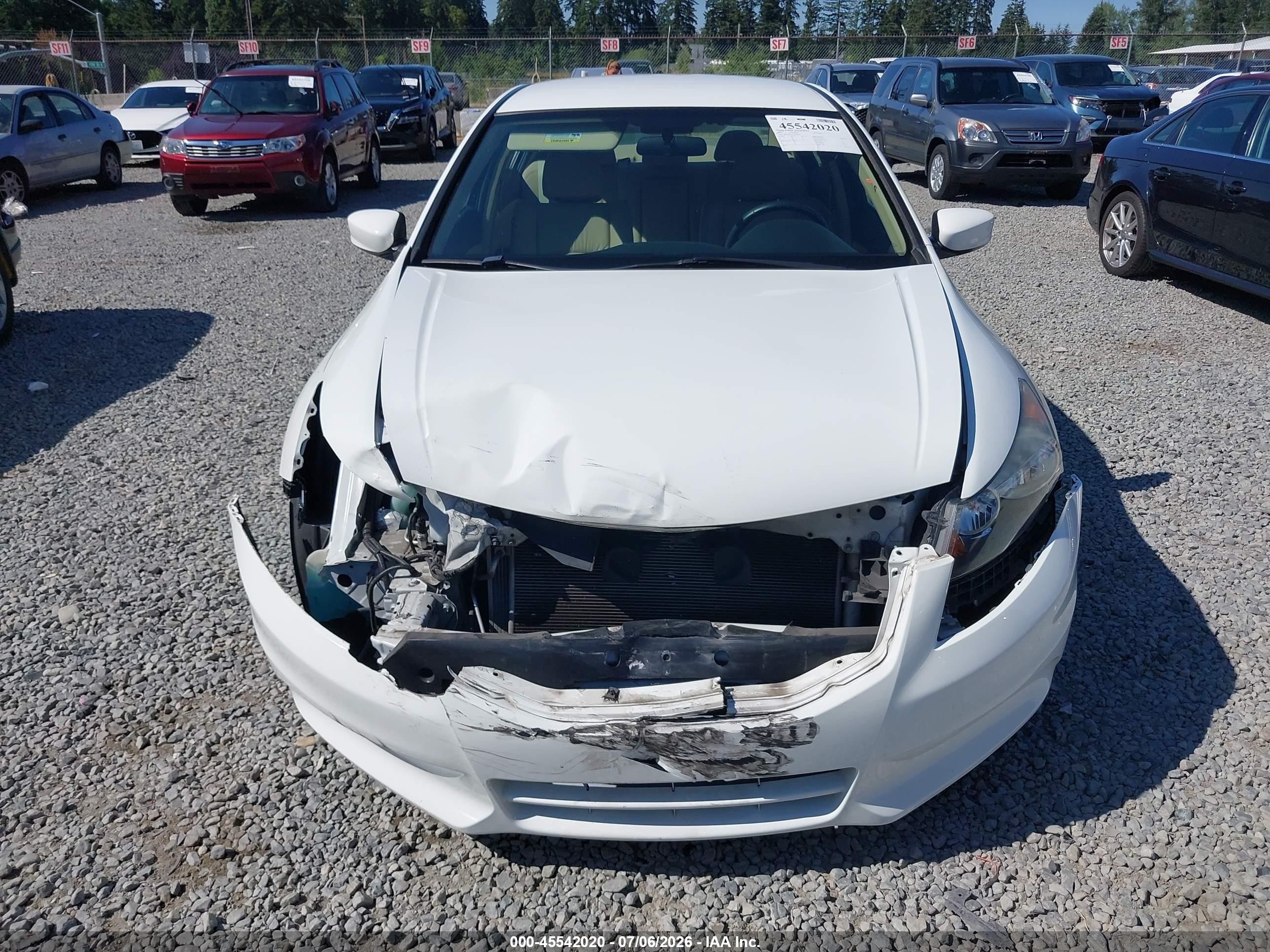 2012 Honda Accord 2.4 Se Белый vin: 1HGCP2F69CA179803