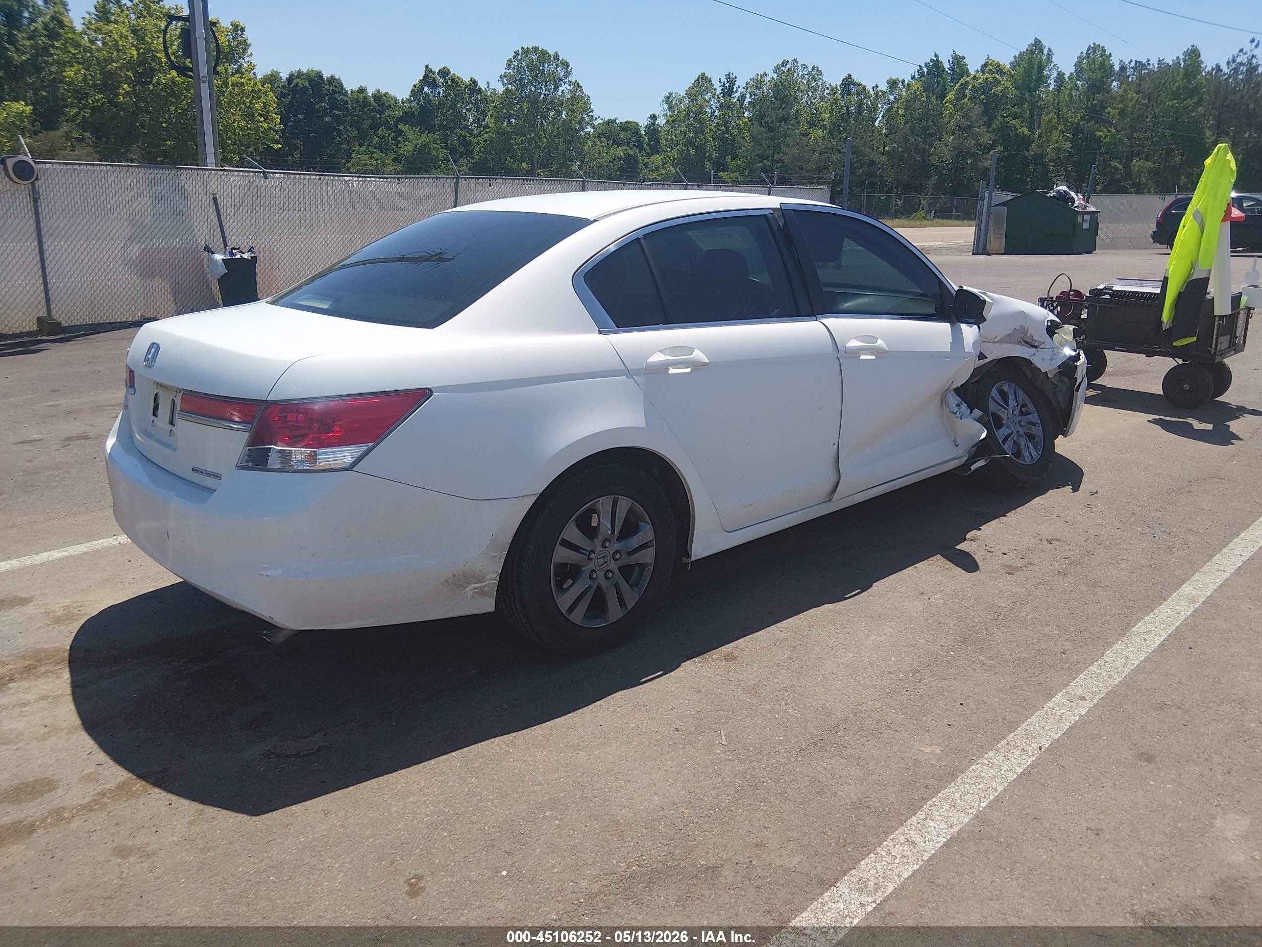 2012 Honda Accord 2.4 Se Белый vin: 1HGCP2F69CA221676