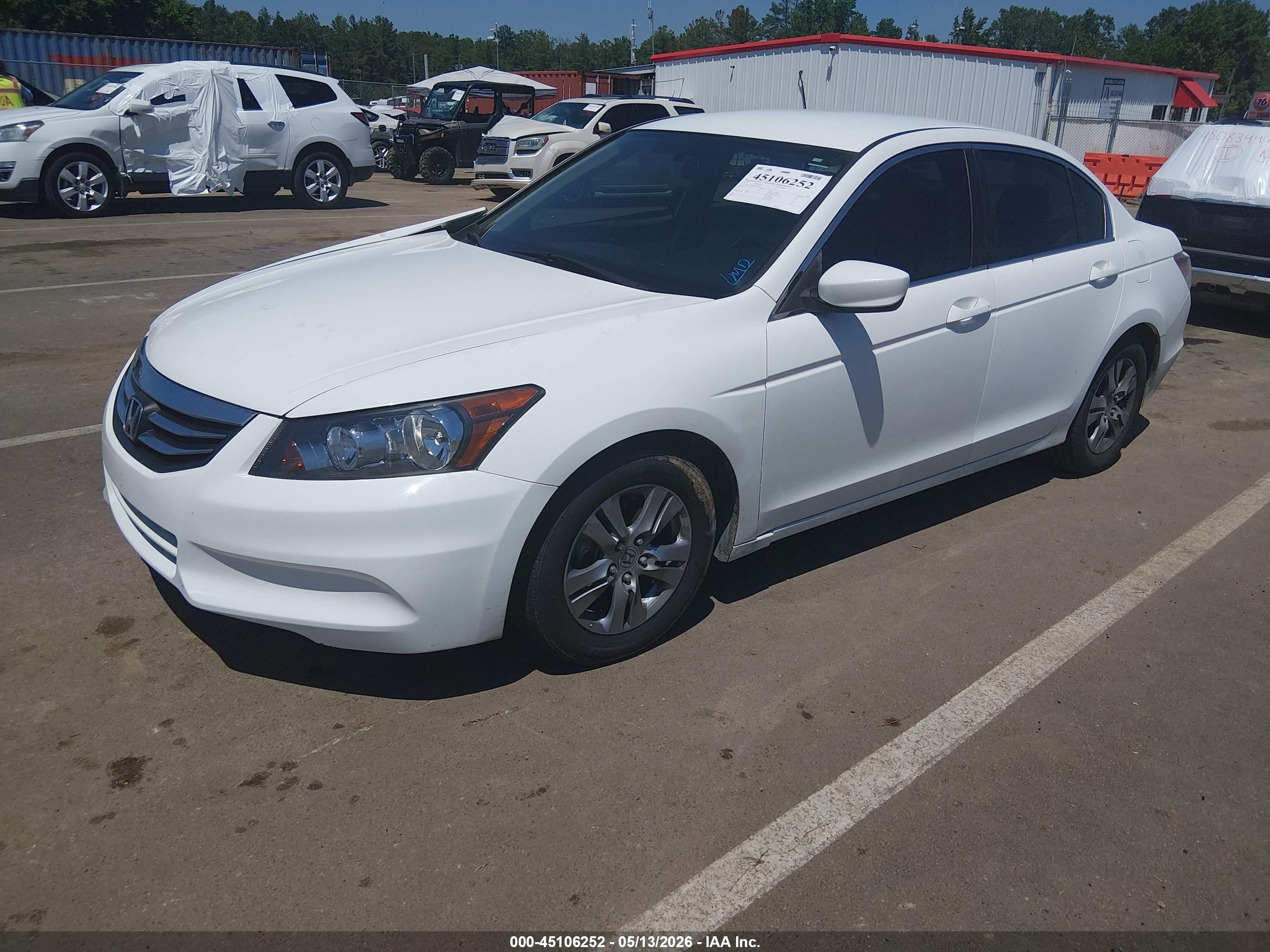 2012 Honda Accord 2.4 Se Белый vin: 1HGCP2F69CA221676