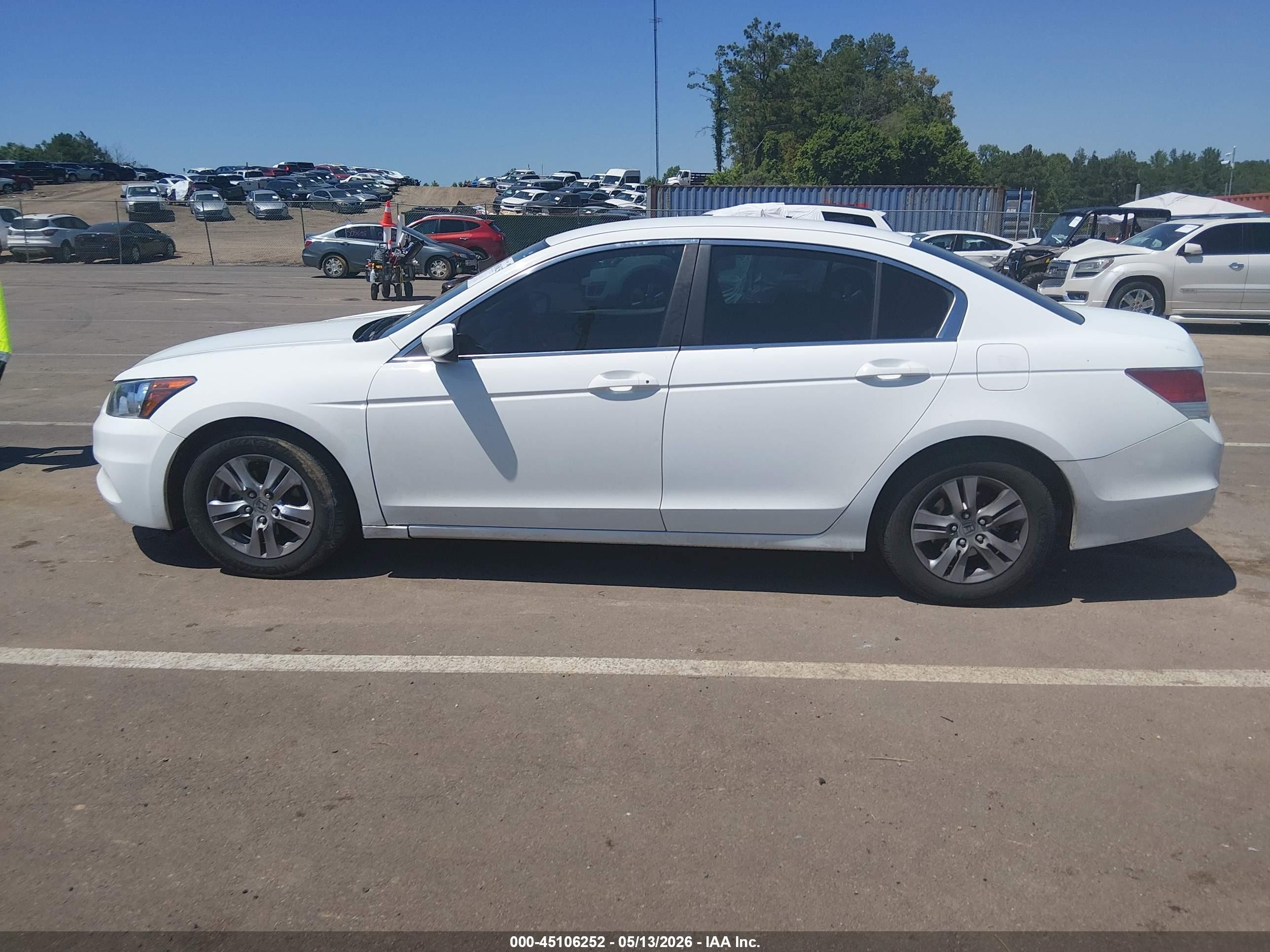 2012 Honda Accord 2.4 Se Белый vin: 1HGCP2F69CA221676