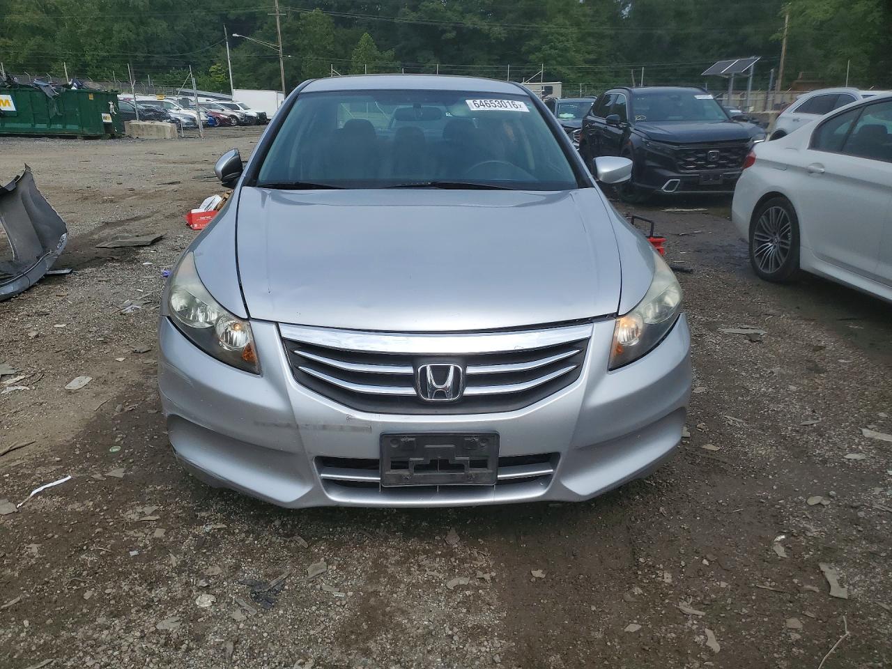 2011 Honda Accord Se Silver vin: 1HGCP2F6XBA123402