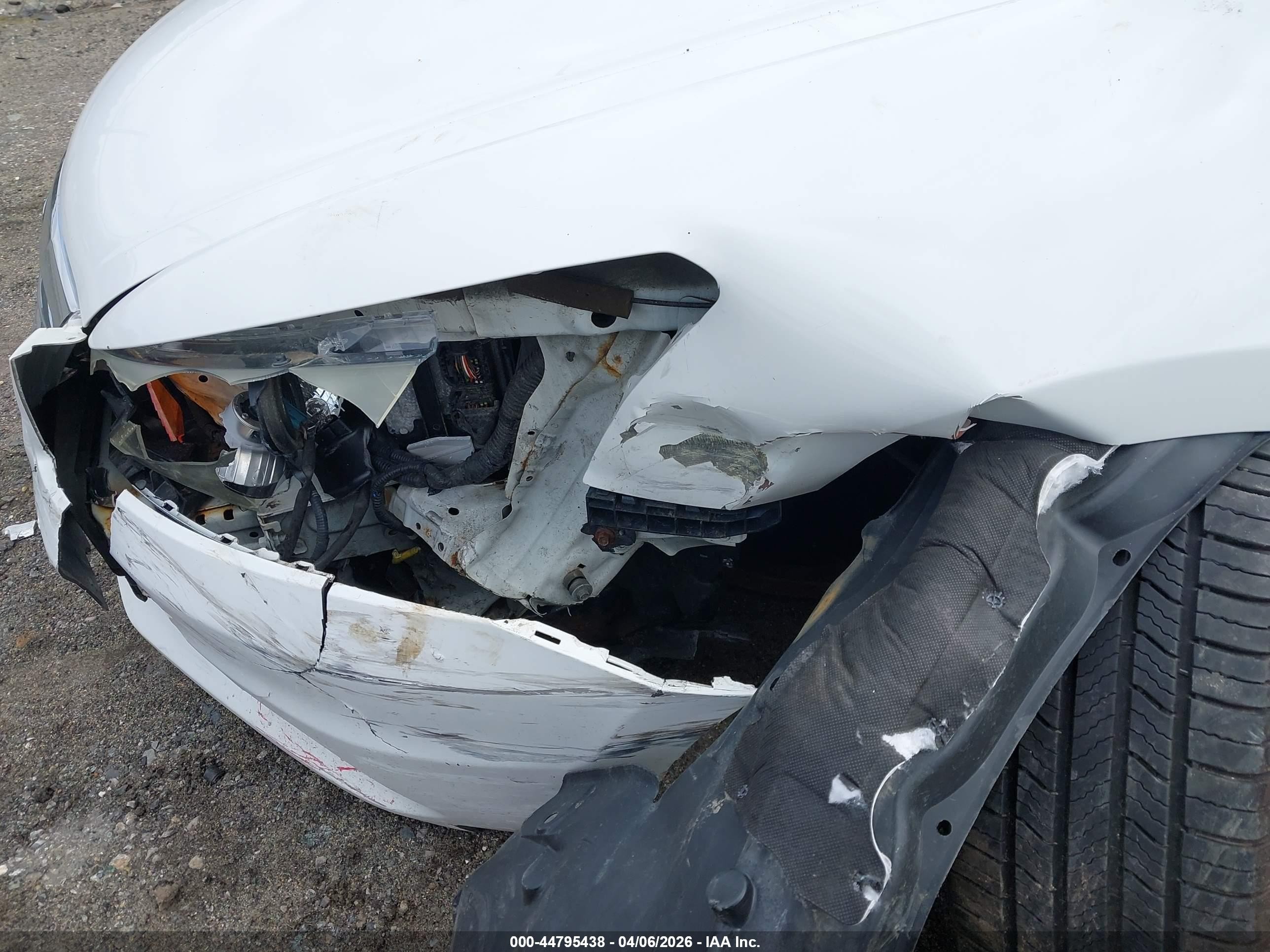 2011 Honda Accord 2.4 Se White vin: 1HGCP2F6XBA142614