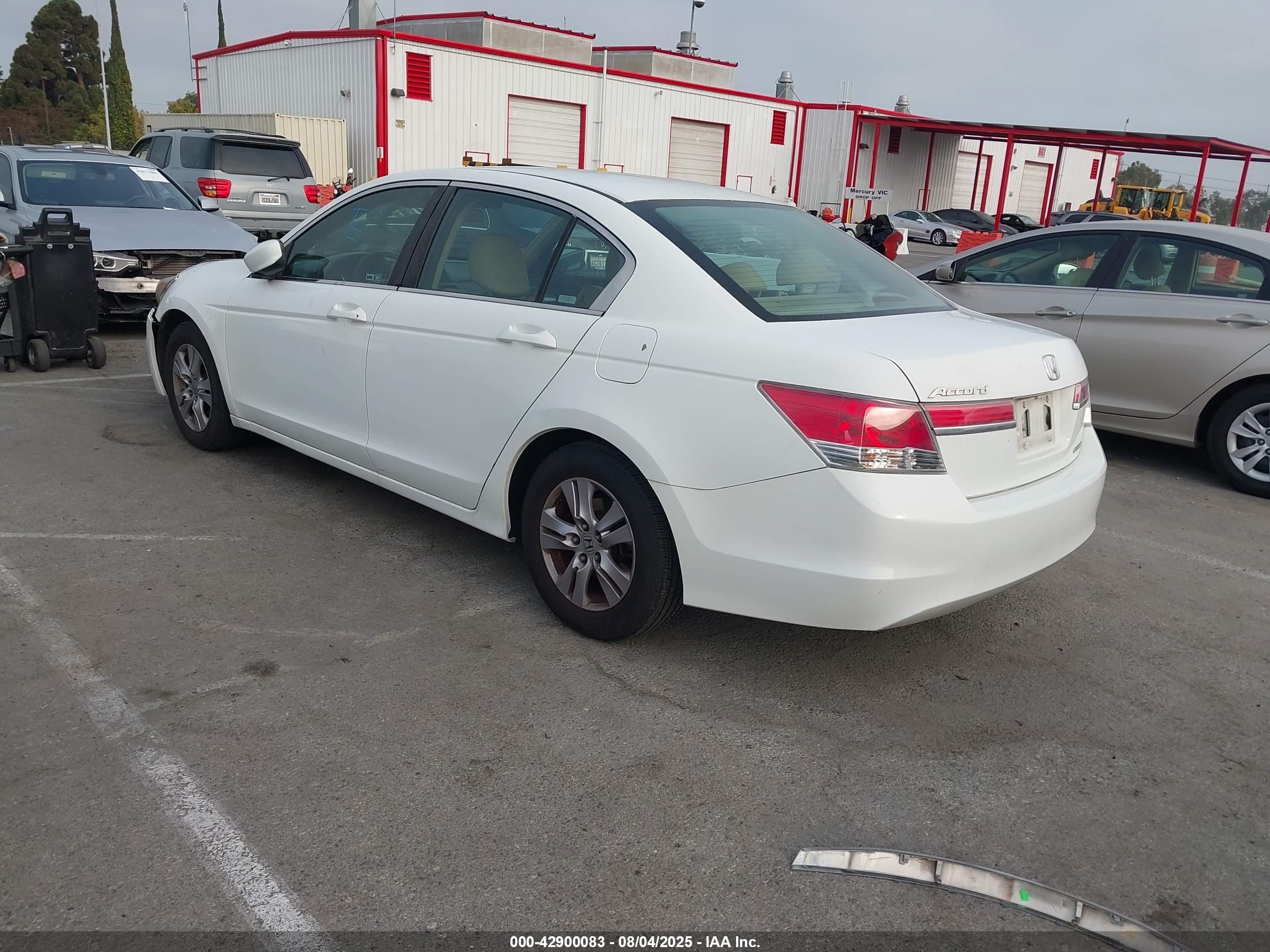 2012 Honda Accord 2.4 Se White vin: 1HGCP2F6XCA231570