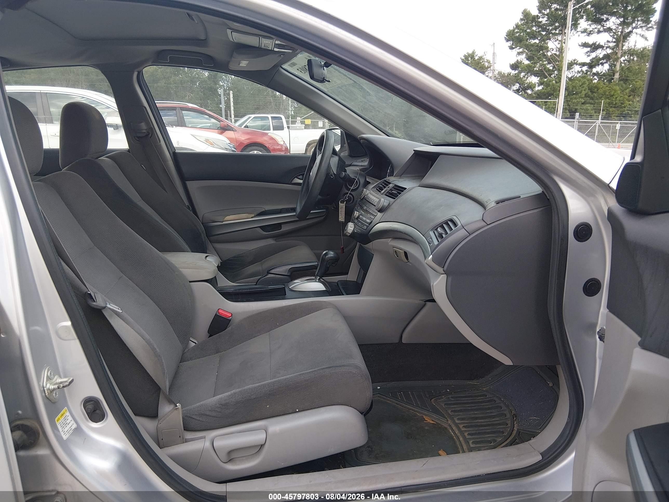 2010 Honda Accord 2.4 Ex Silver vin: 1HGCP2F70AA081782