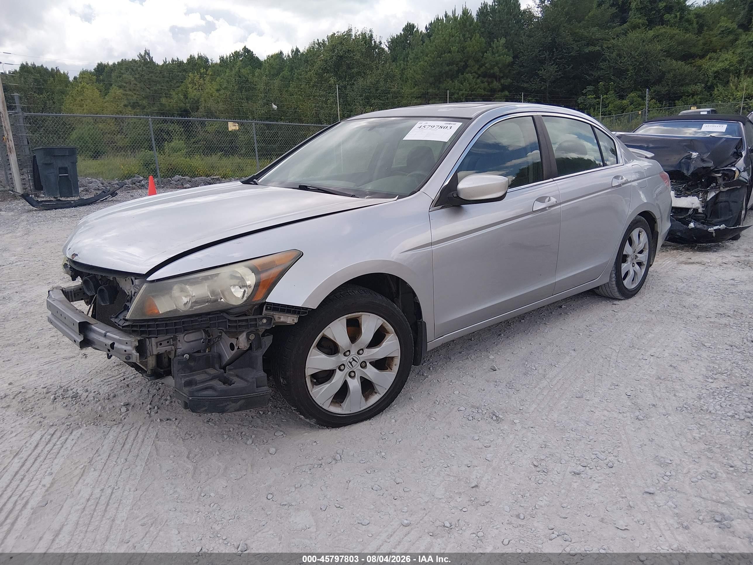 2010 Honda Accord 2.4 Ex Silver vin: 1HGCP2F70AA081782